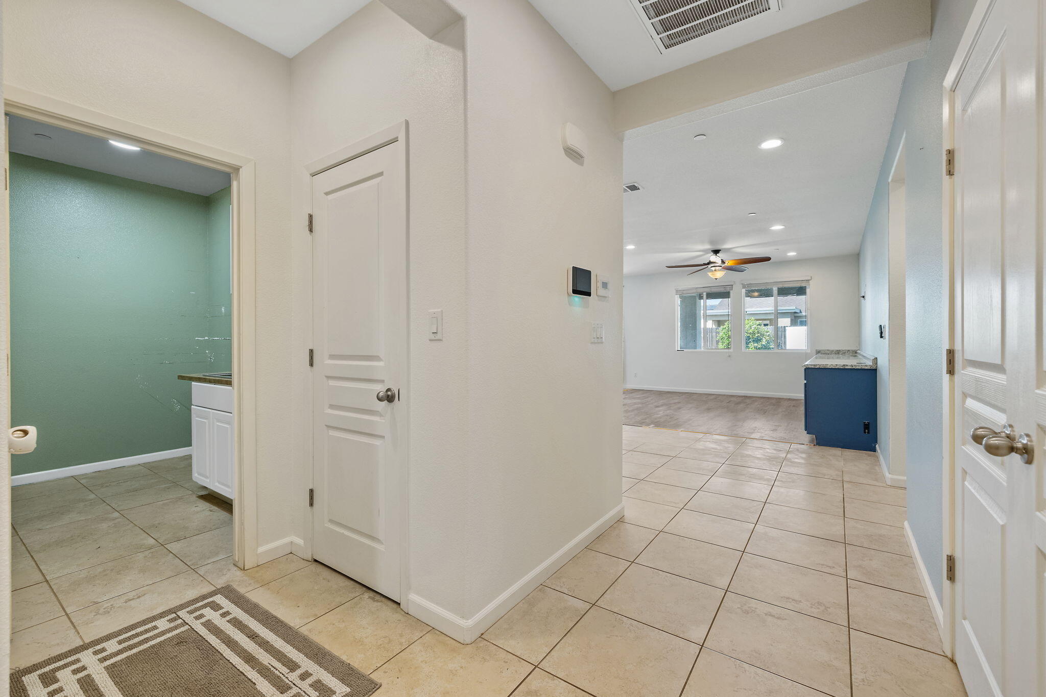 4002 E Cypress Ave, Visalia, CA 93292