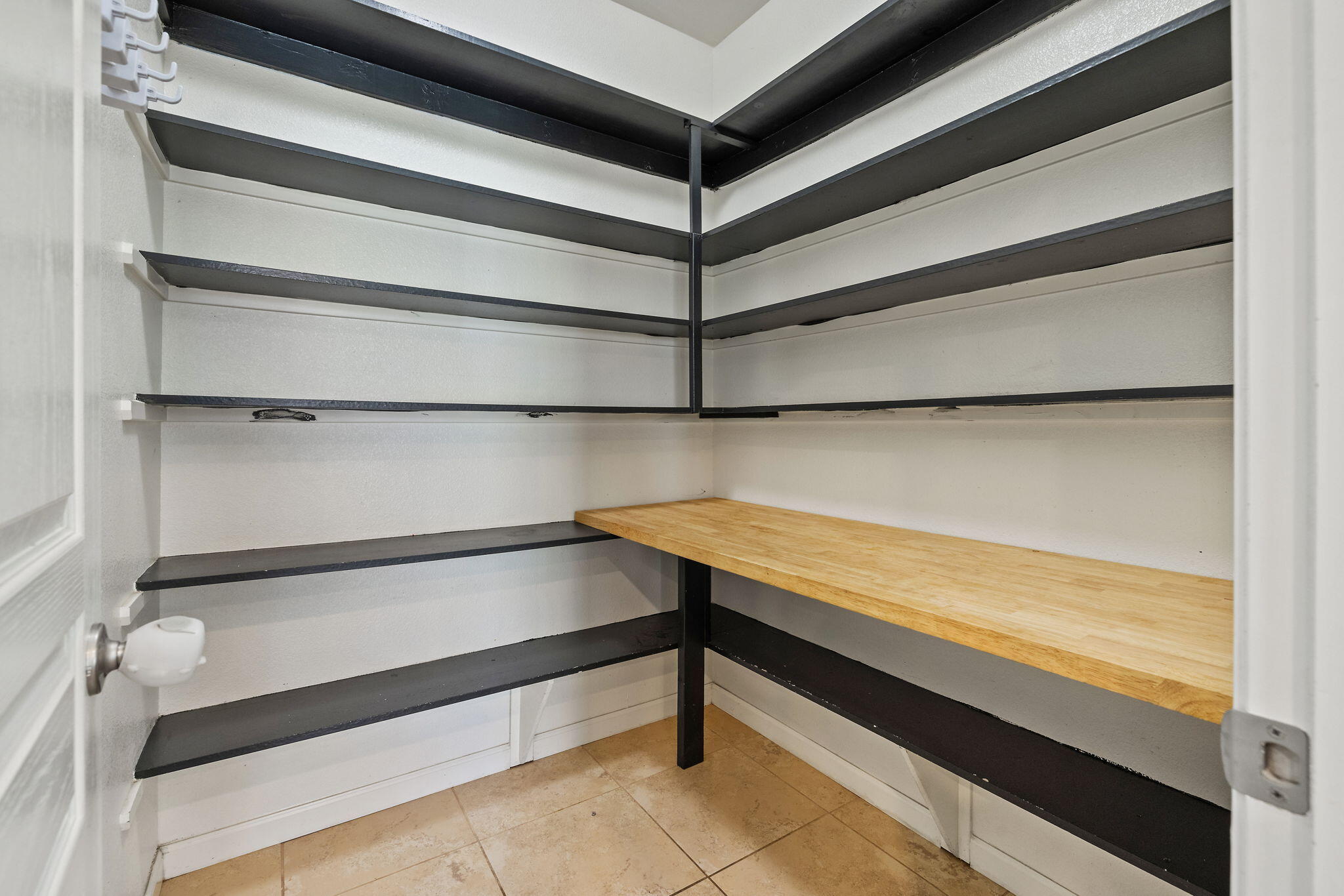 4002 E Cypress Ave, Visalia, CA 93292