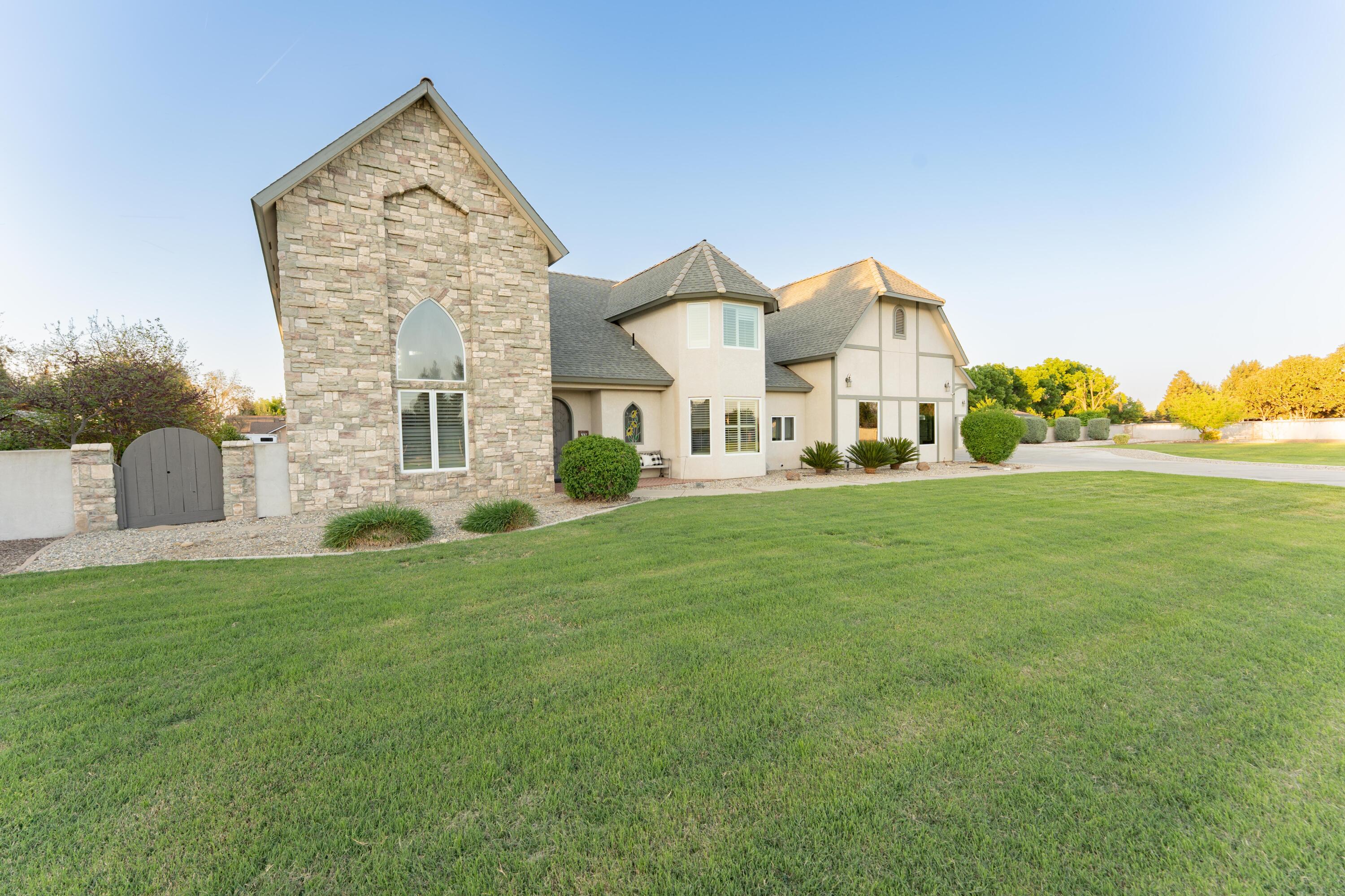 13496 El Nogal Ave, Visalia, CA 93292