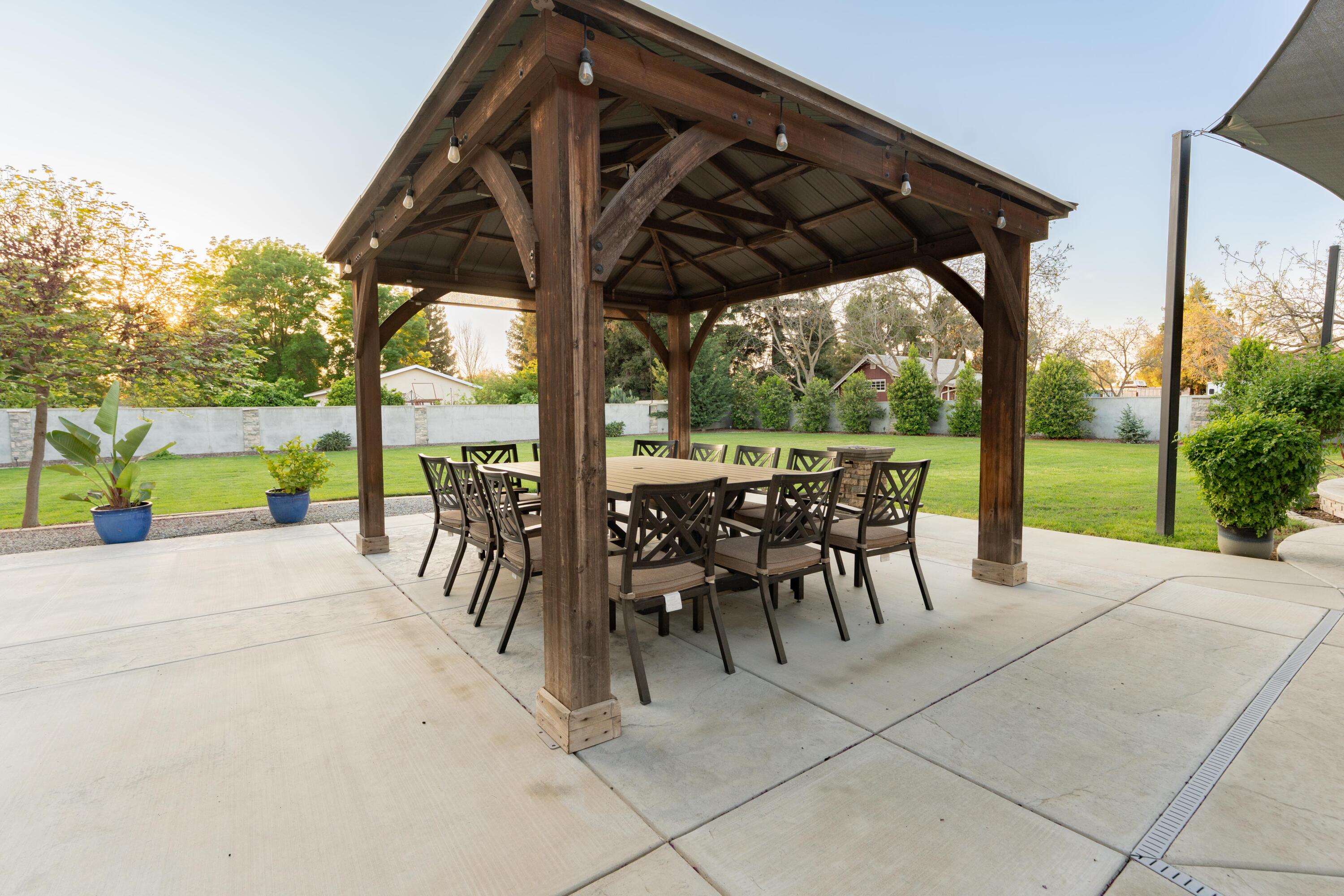 13496 El Nogal Ave, Visalia, CA 93292