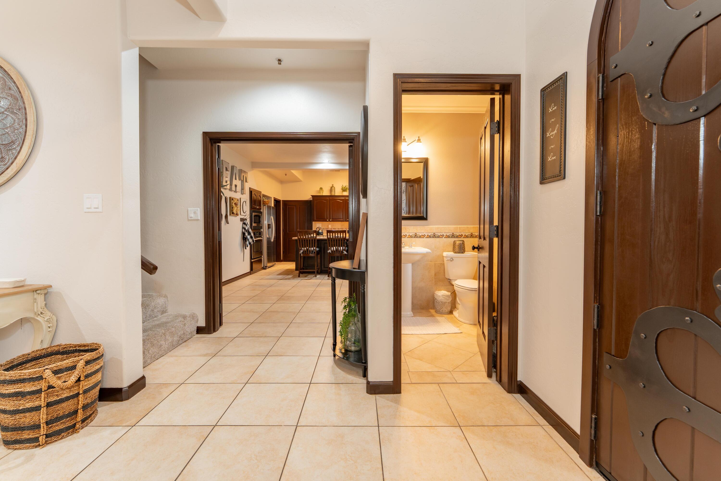 13496 El Nogal Ave, Visalia, CA 93292