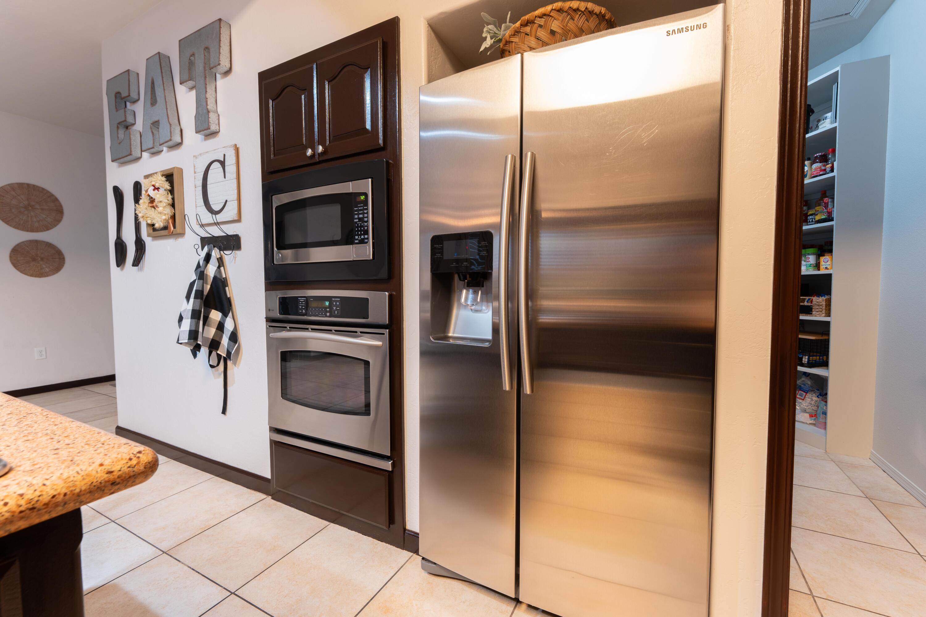 13496 El Nogal Ave, Visalia, CA 93292