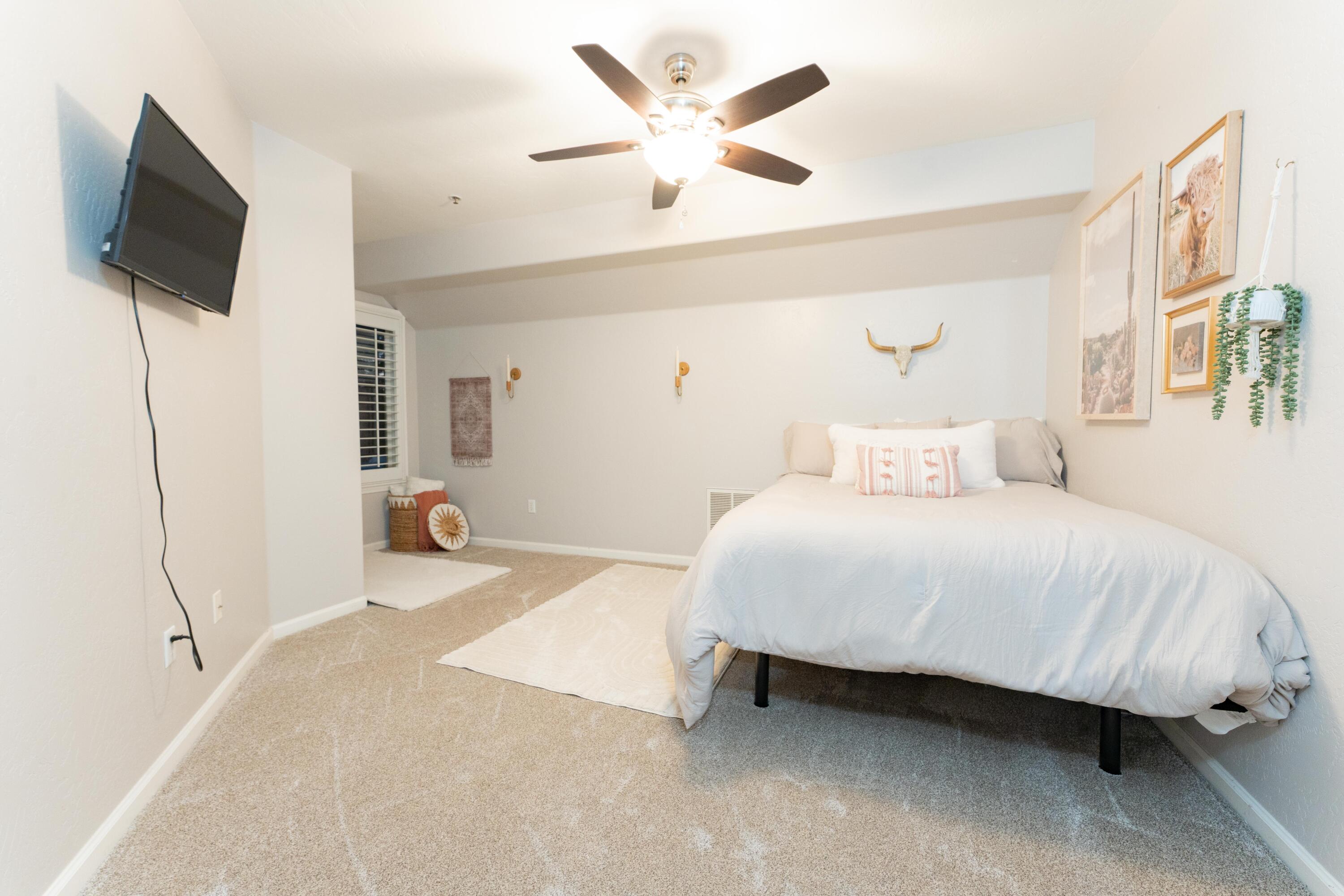 13496 El Nogal Ave, Visalia, CA 93292