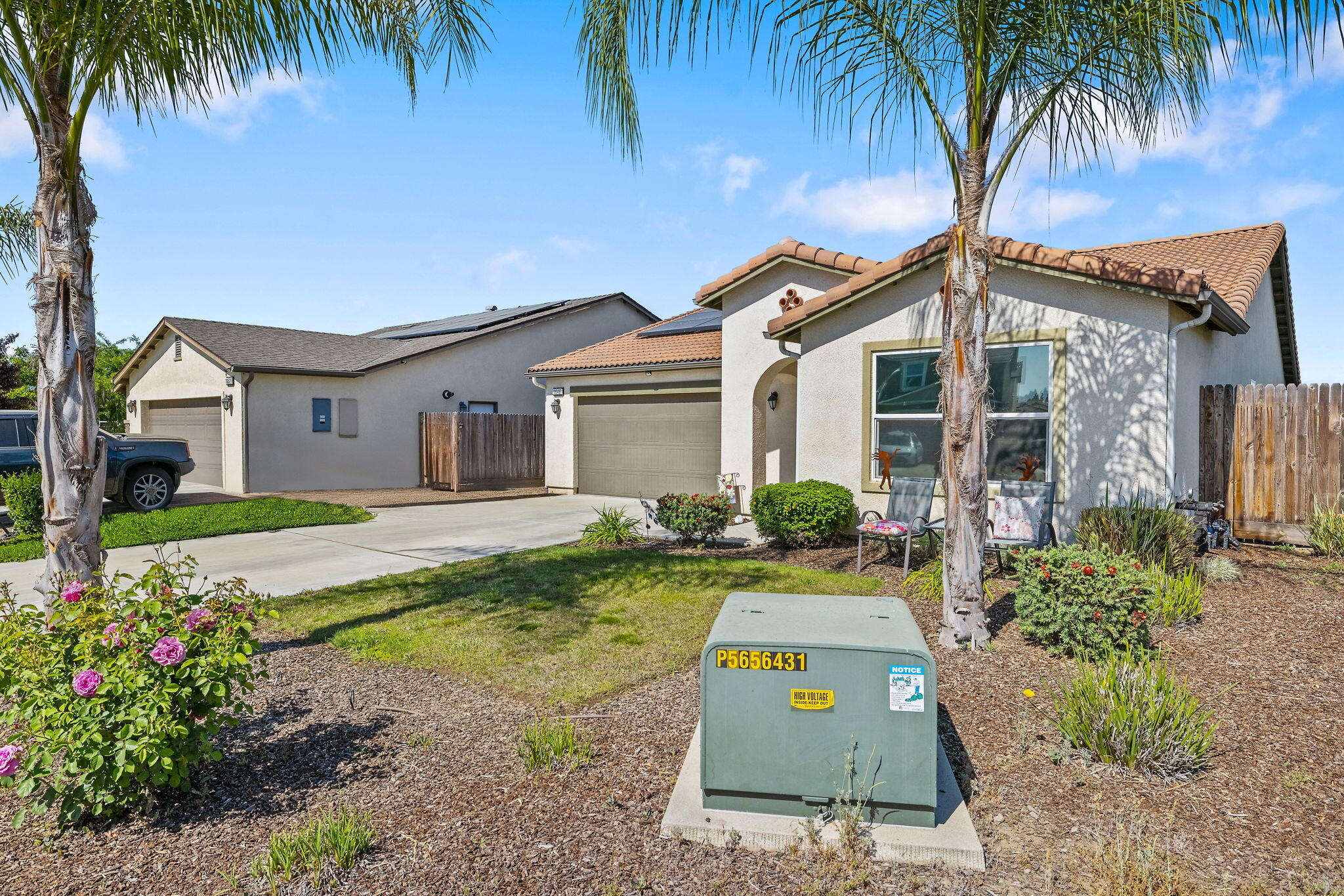 1646 N Arroyo Ct, Visalia, CA 93292