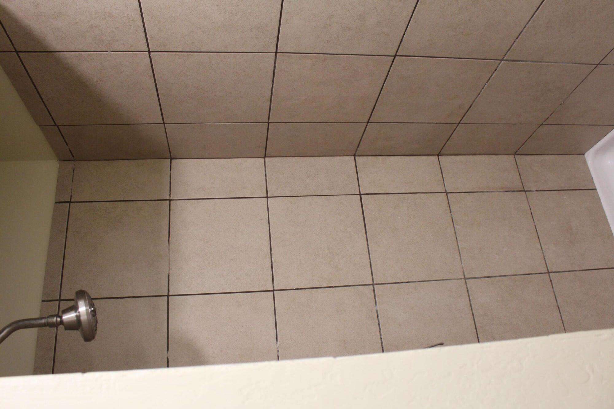 307 N Orange Ave, Exeter, CA 93221