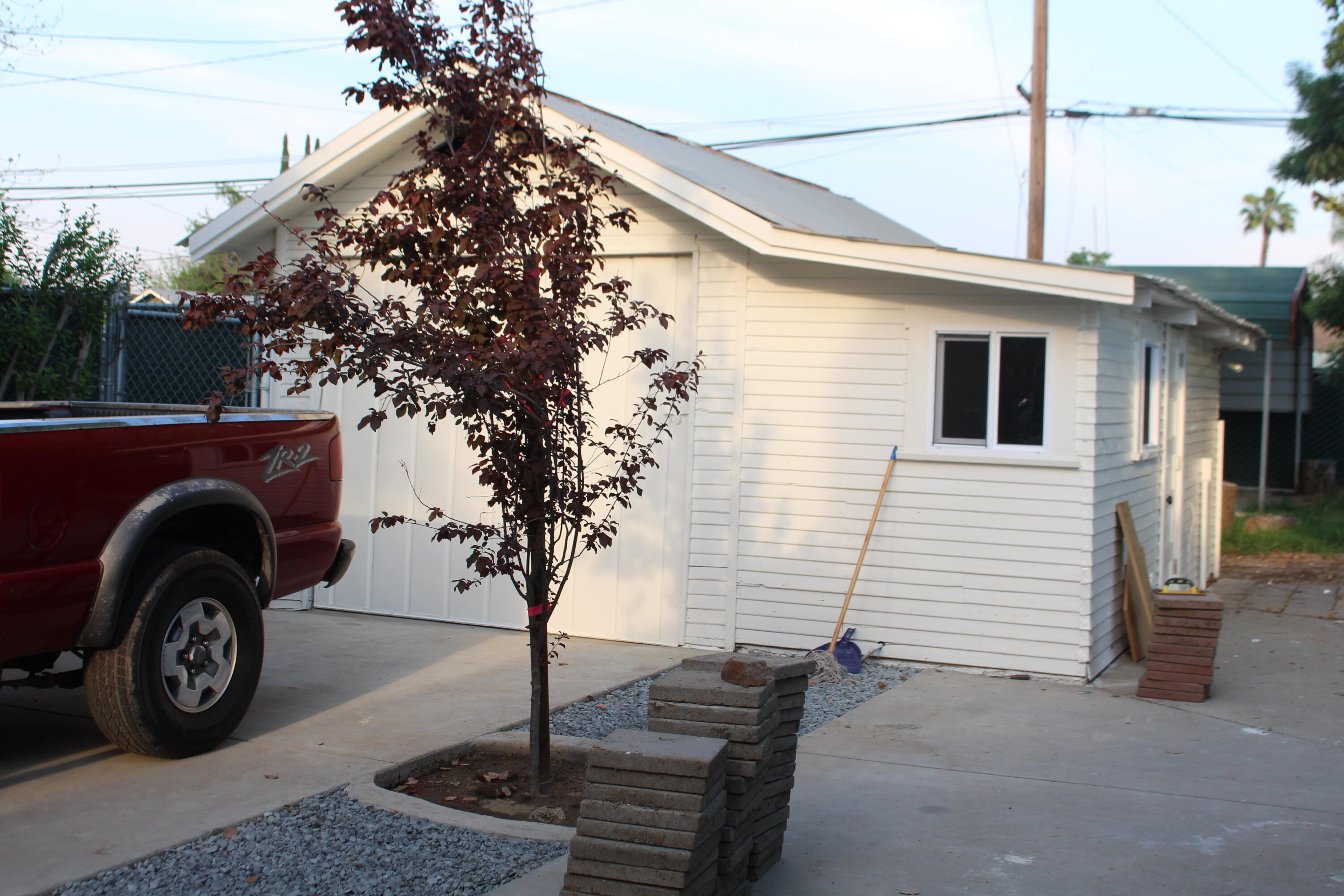 307 N Orange Ave, Exeter, CA 93221