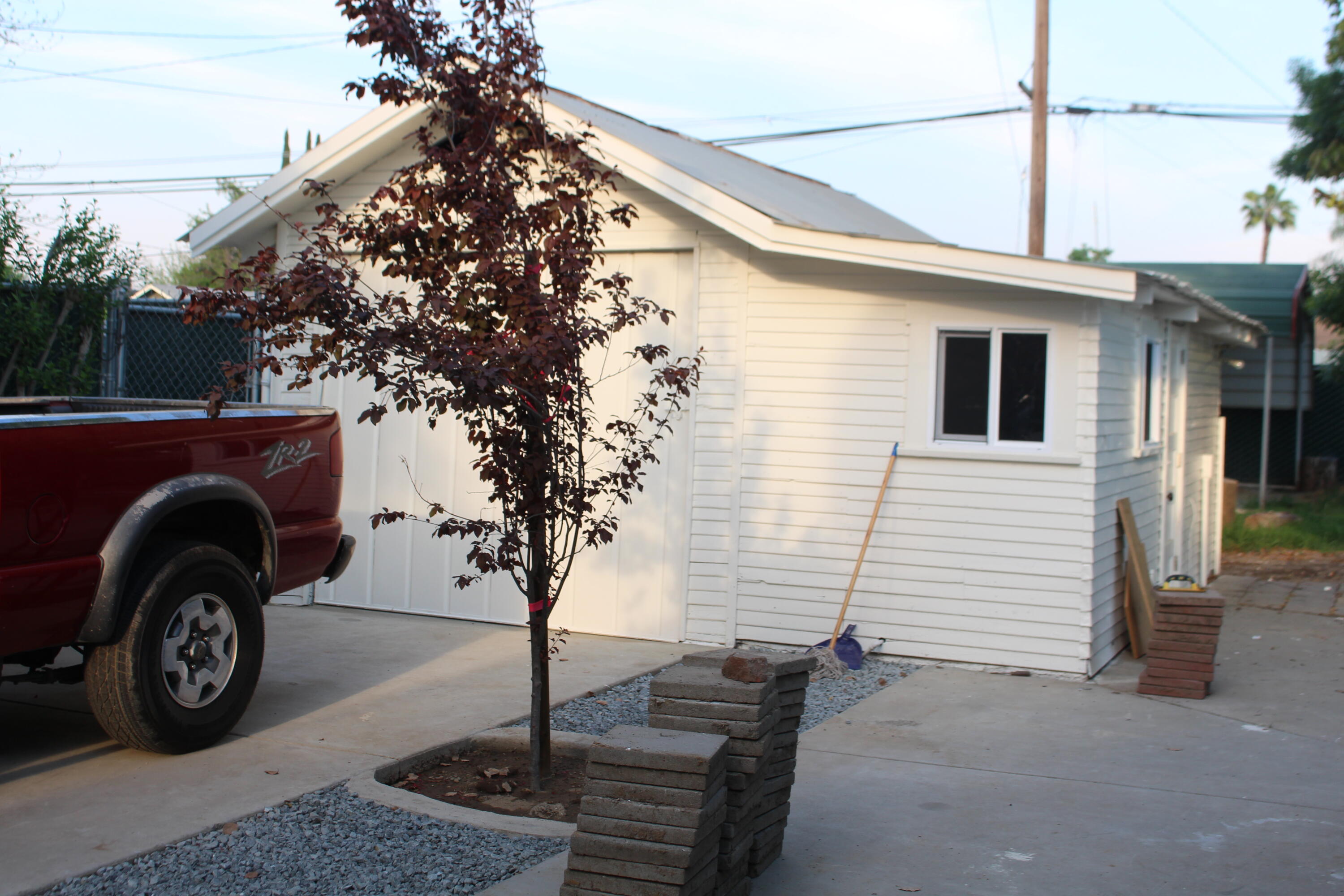 307 N Orange Ave, Exeter, CA 93221