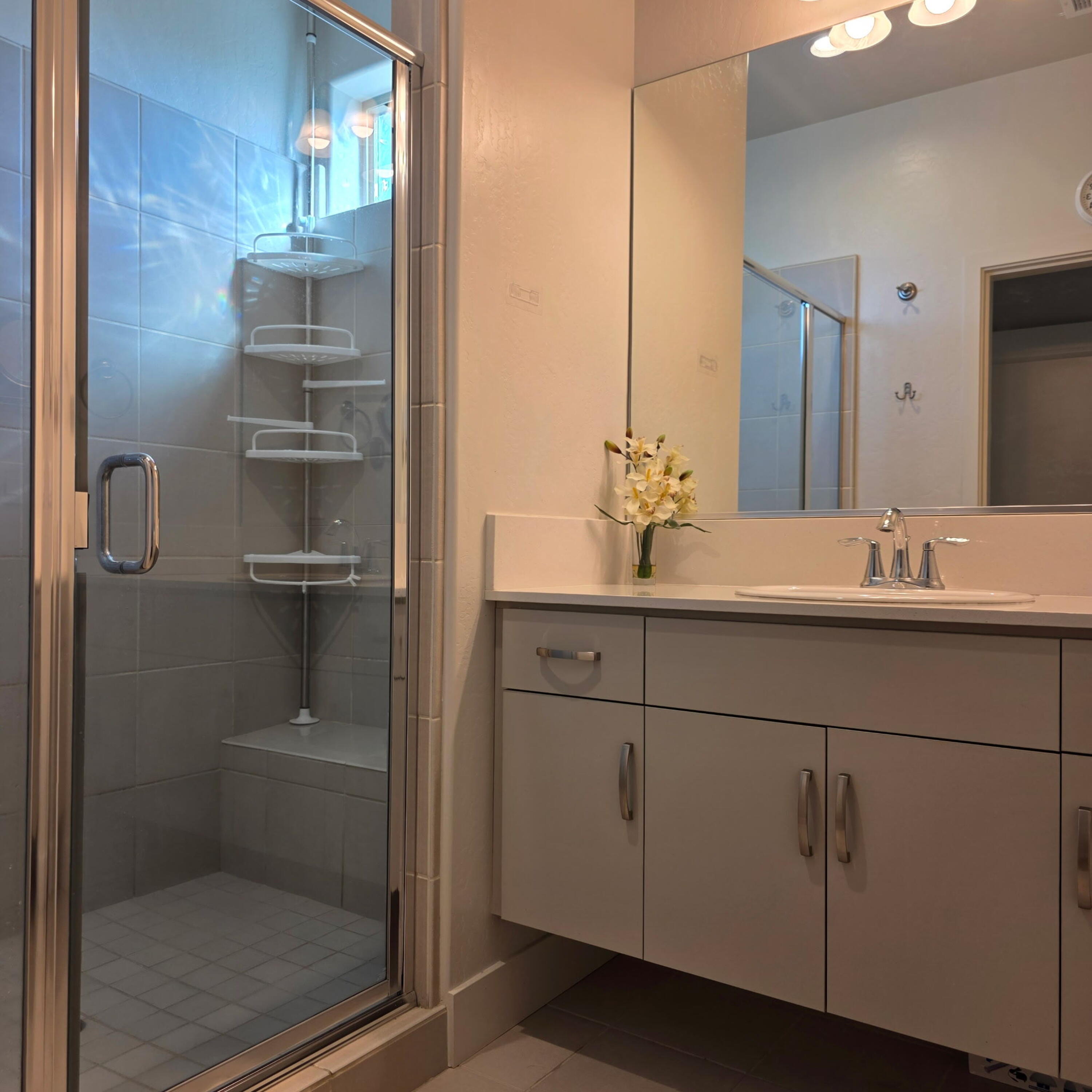 3435 W Good Ave, Visalia, CA 93277