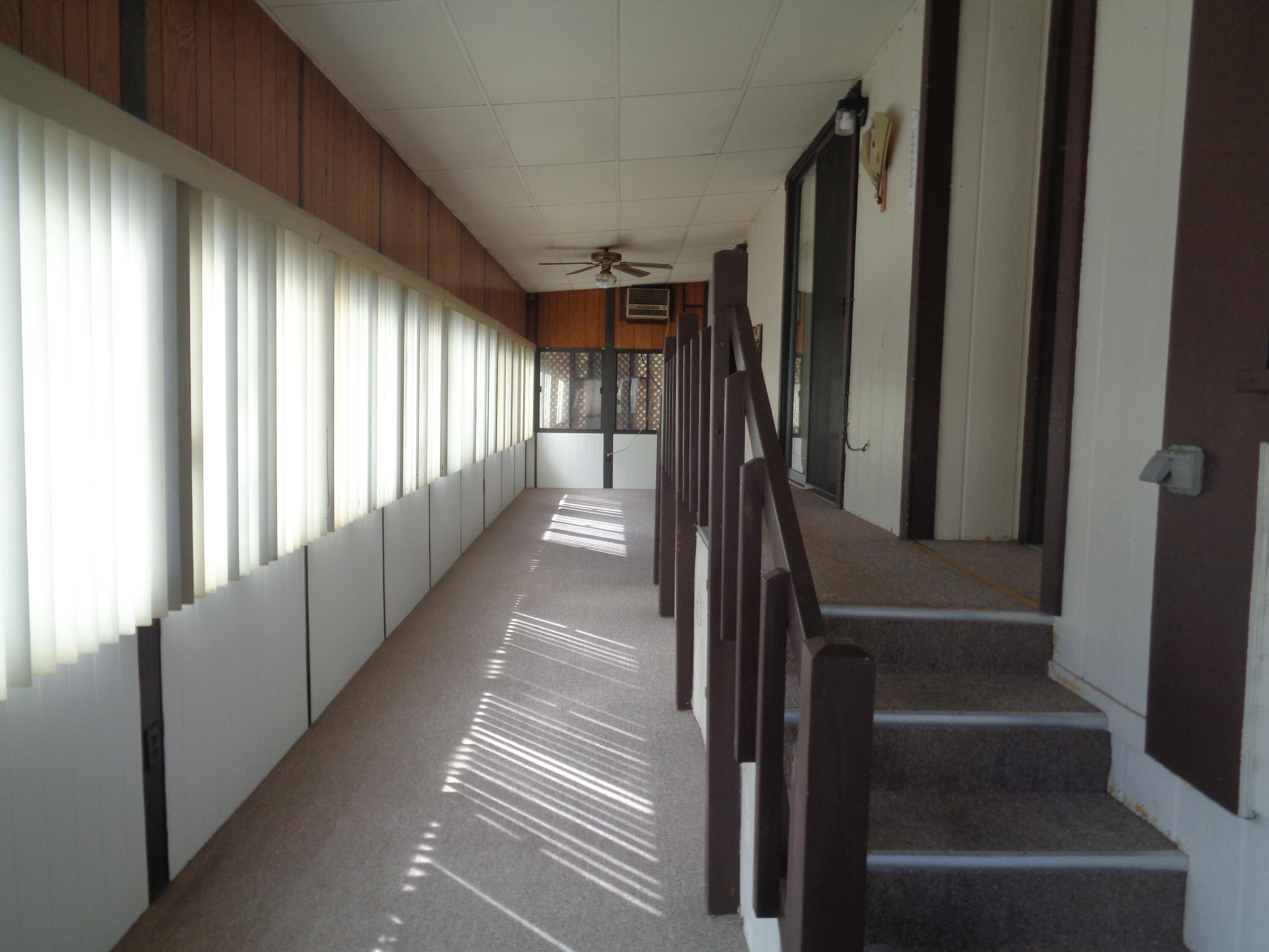 2459 N Oaks St #82, Tulare, CA 93274