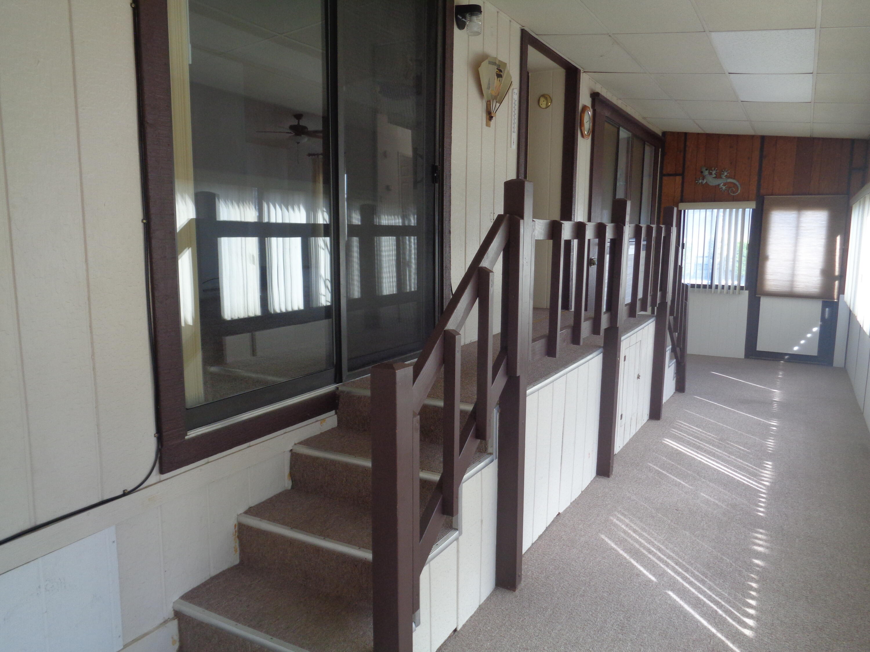 2459 N Oaks St #82, Tulare, CA 93274