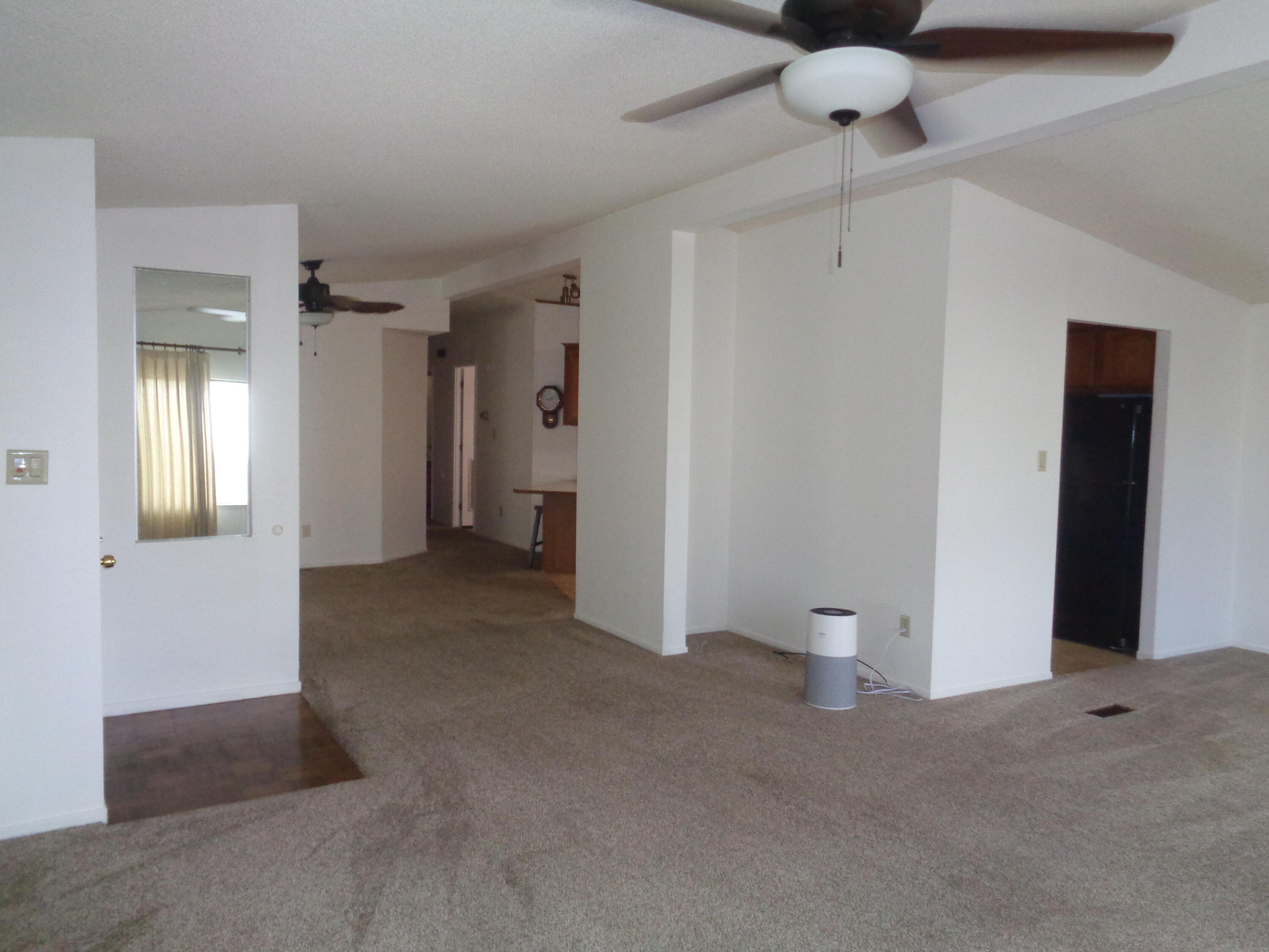 2459 N Oaks St #82, Tulare, CA 93274