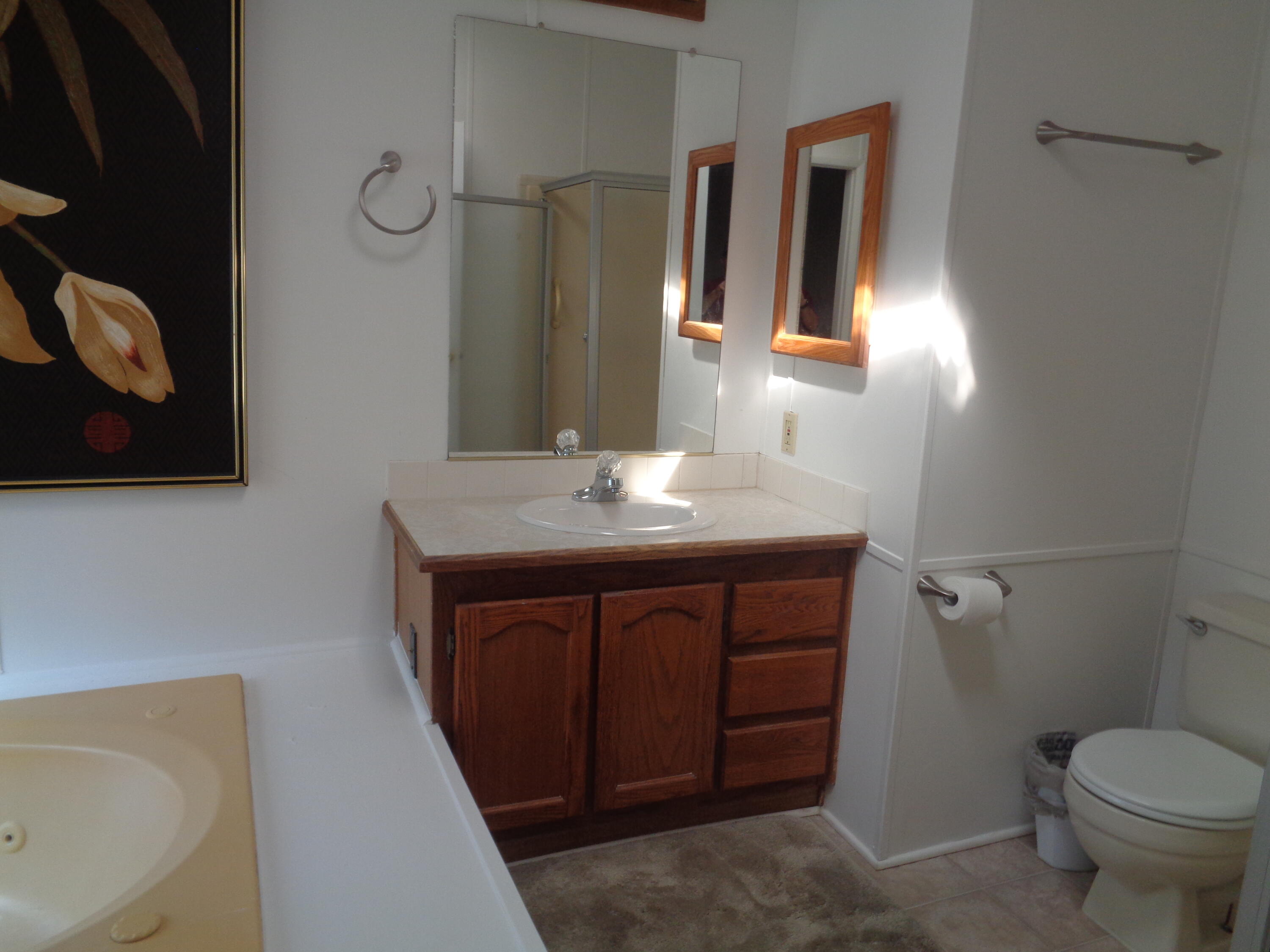 2459 N Oaks St #82, Tulare, CA 93274