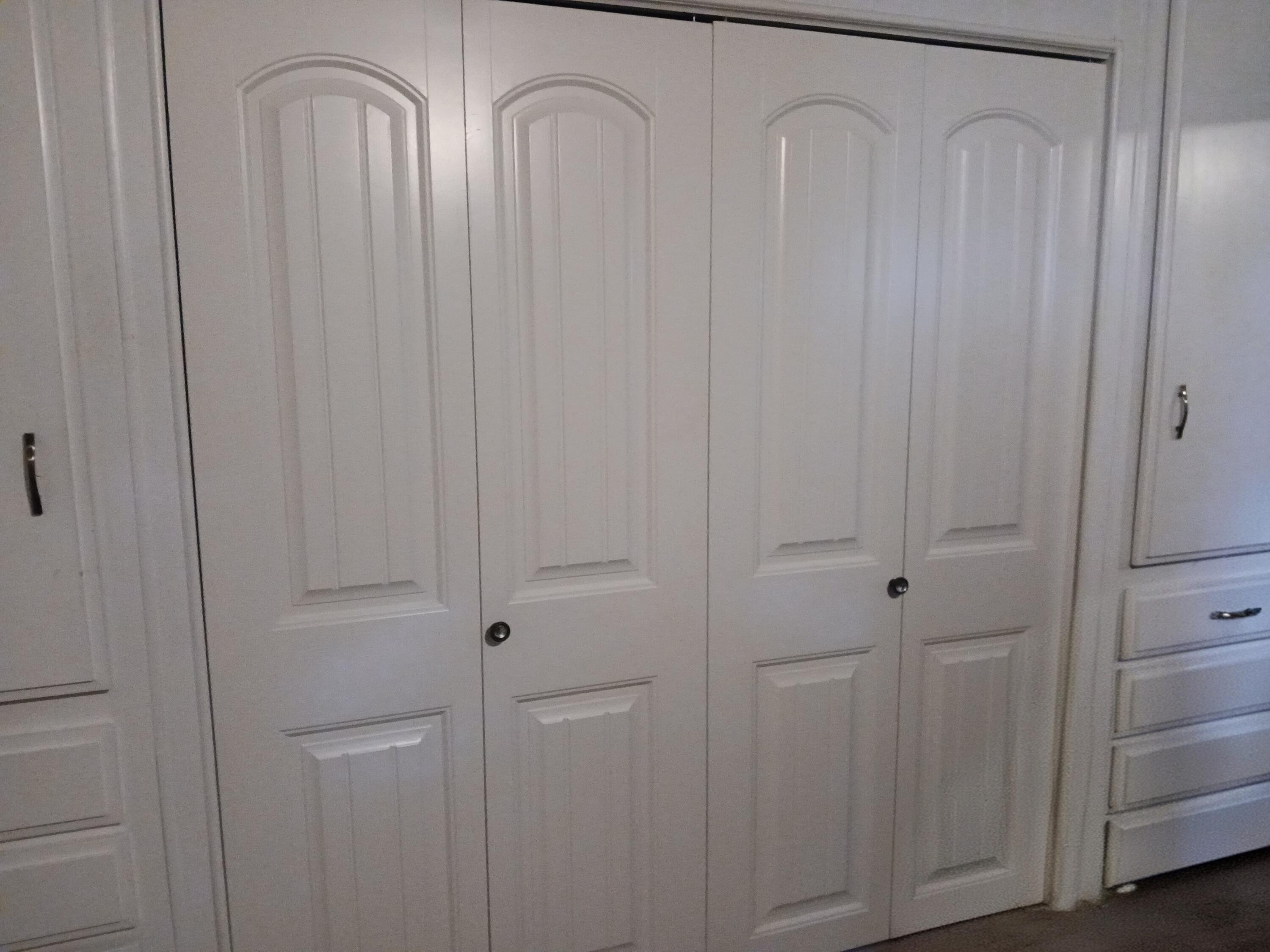 2400 W Midvalley Ave #Q1, Visalia, CA 93277