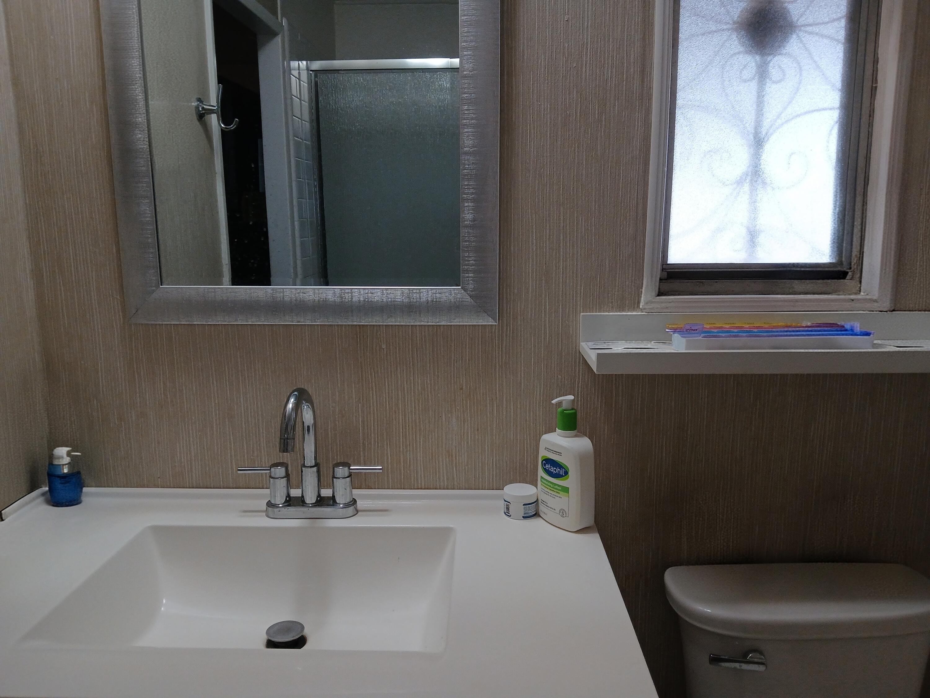 2400 W Midvalley Ave #Q1, Visalia, CA 93277