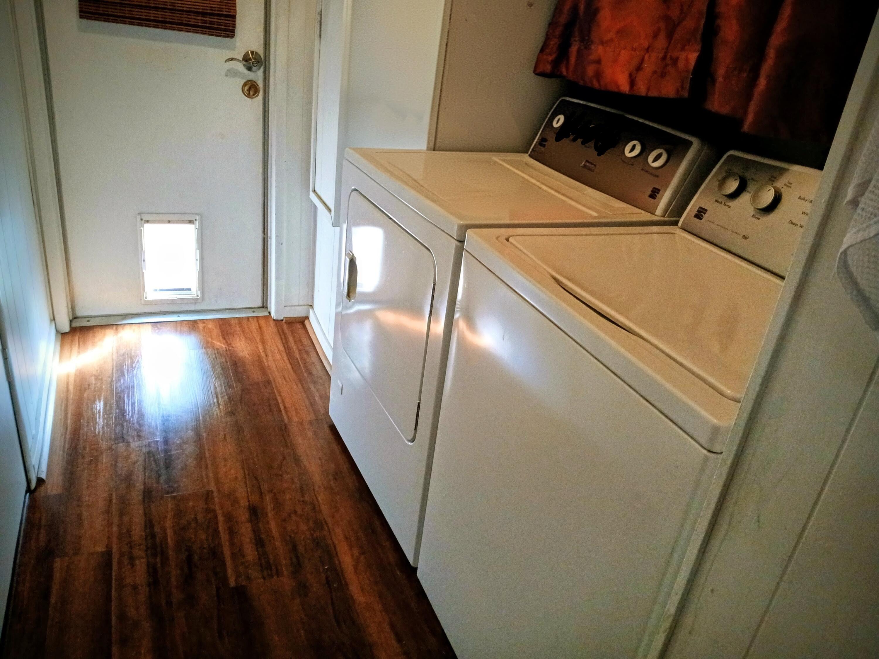 2400 W Midvalley Ave #Q1, Visalia, CA 93277