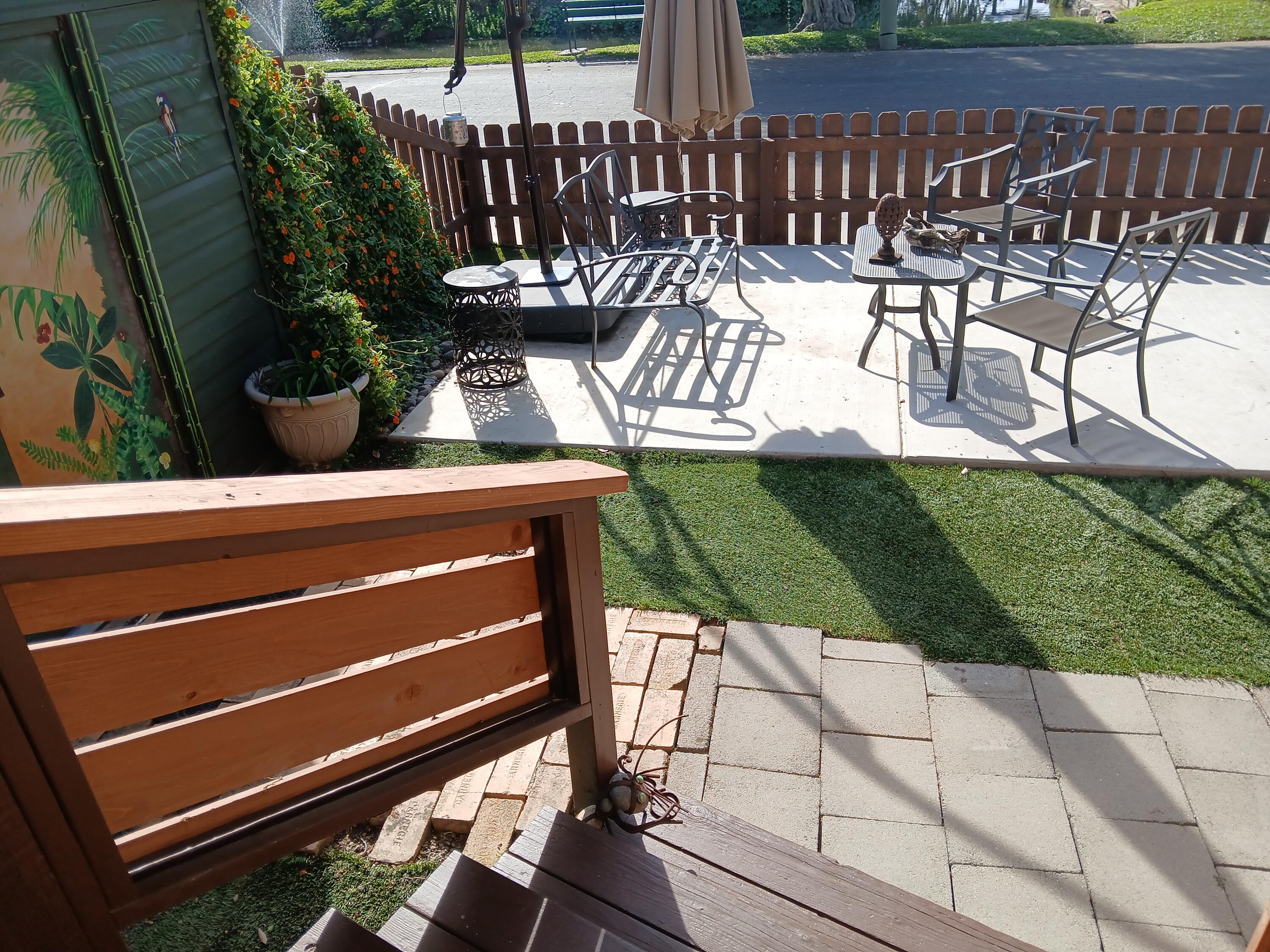 2400 W Midvalley Ave #Q1, Visalia, CA 93277