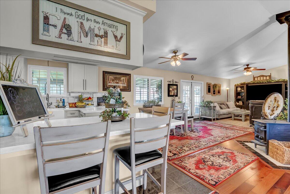 21544 Grangeville Blvd, Lemoore, CA 93245