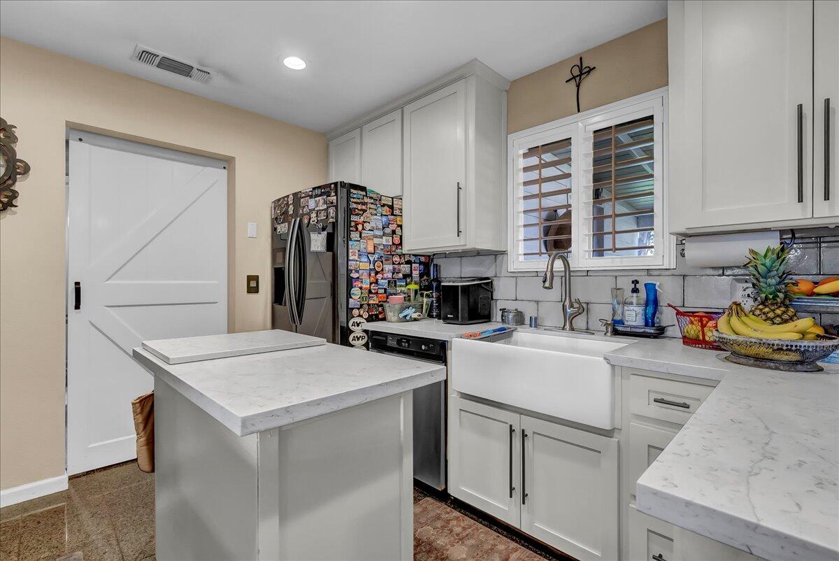 21544 Grangeville Blvd, Lemoore, CA 93245