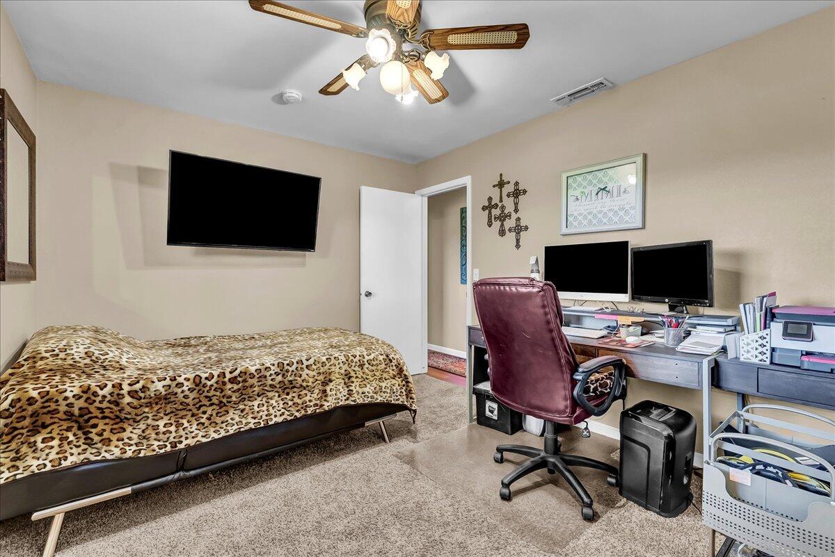 21544 Grangeville Blvd, Lemoore, CA 93245