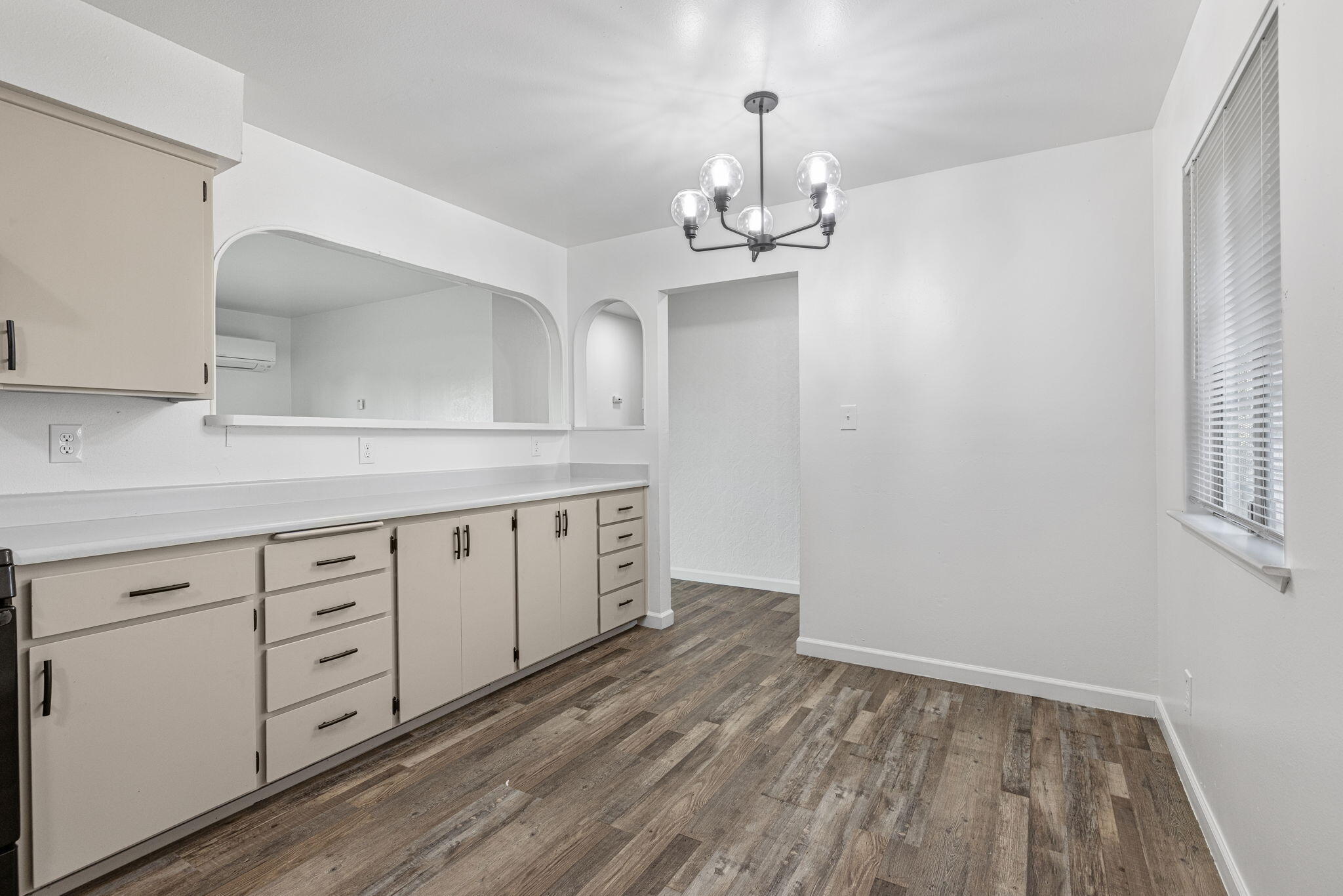 4312 W Dorothea Ave, Visalia, CA 93277