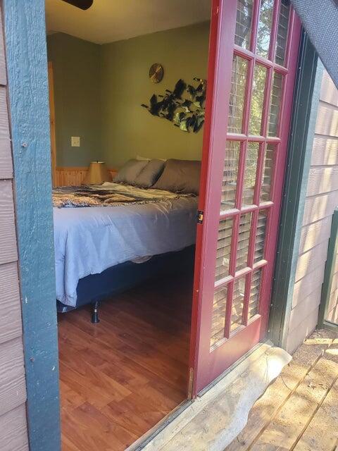 57926 Manzanita Trl, Badger, CA 93603