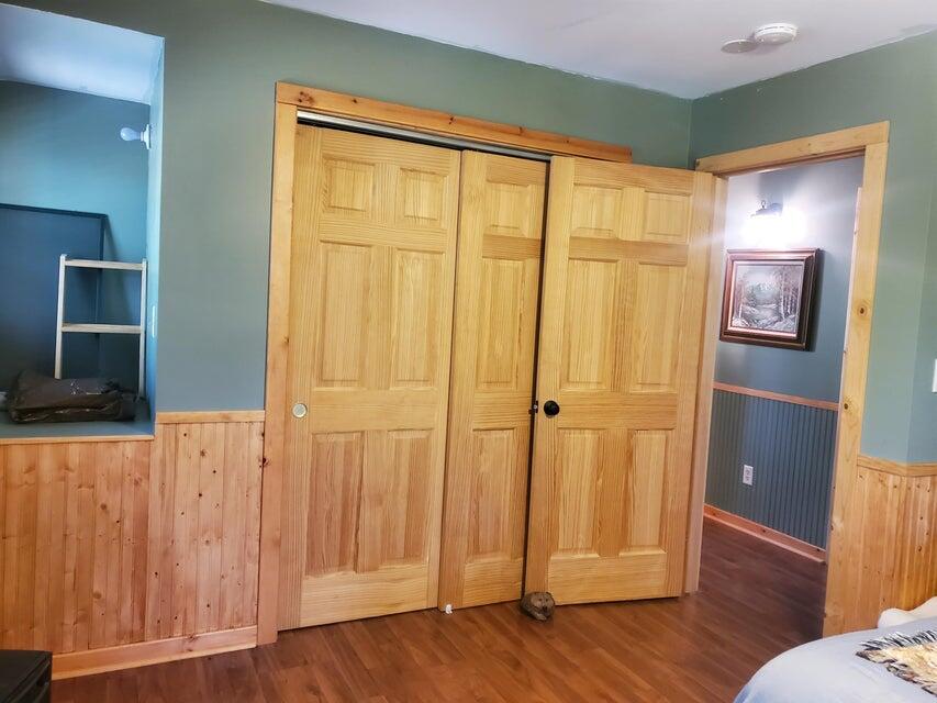 57926 Manzanita Trl, Badger, CA 93603