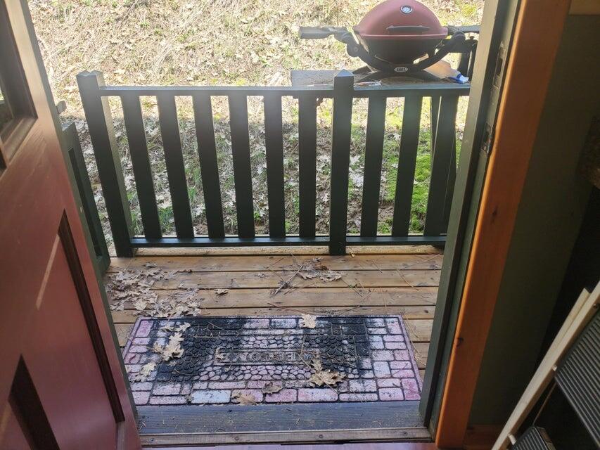 57926 Manzanita Trl, Badger, CA 93603