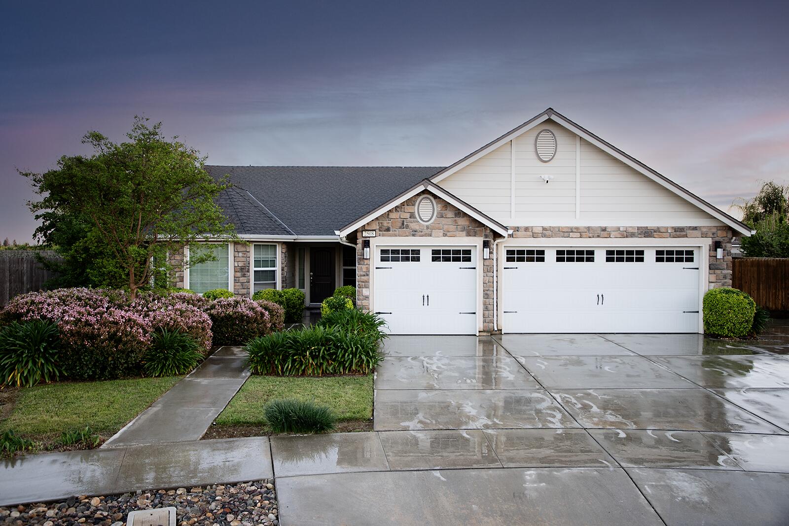 2508 N Kayenta Ct, Visalia, CA 93291