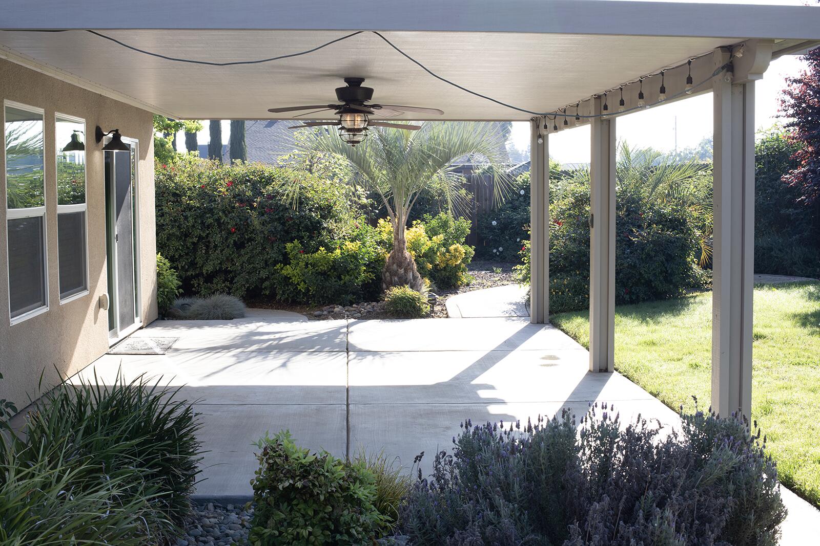 2508 N Kayenta Ct, Visalia, CA 93291