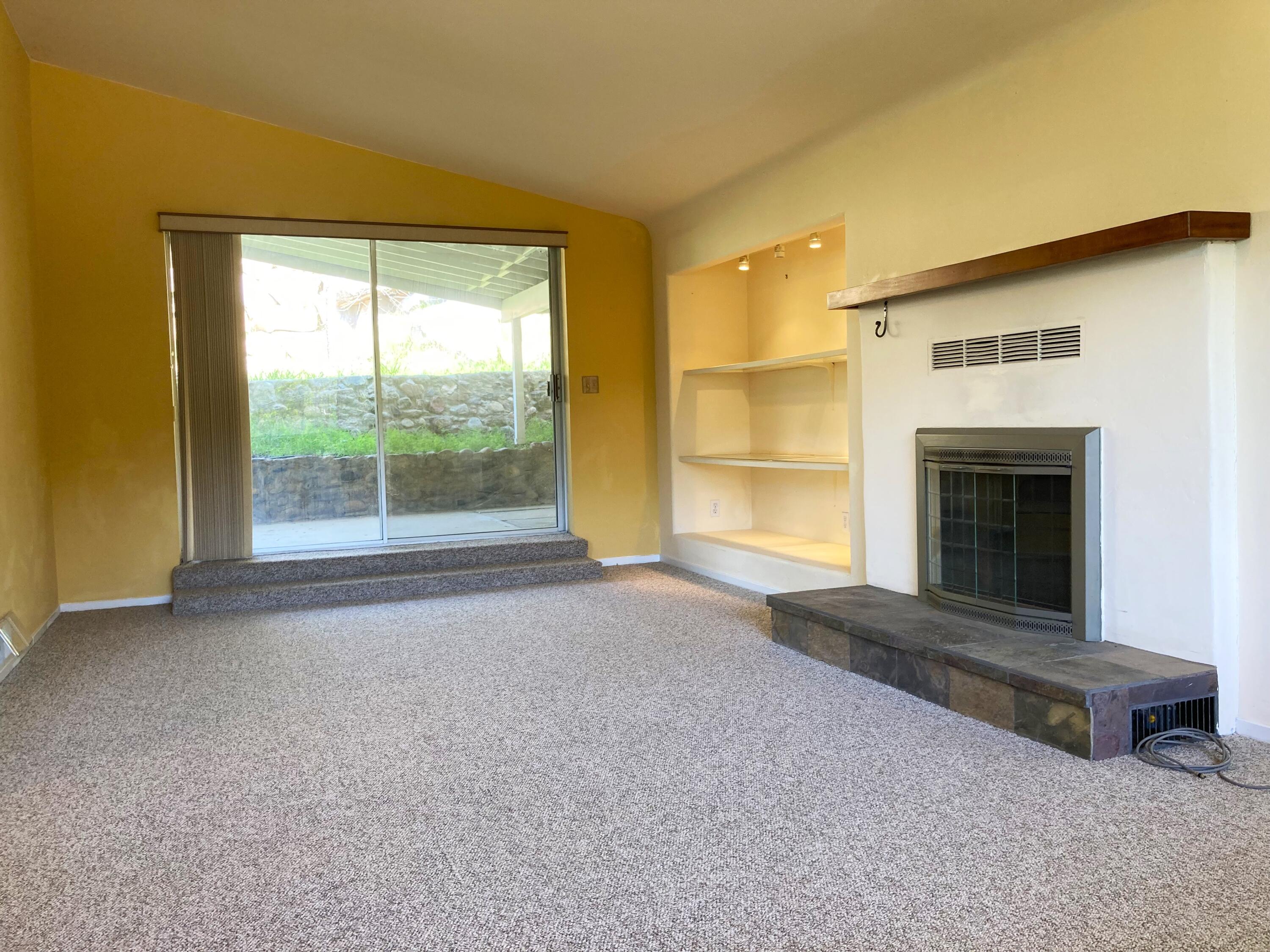 43669 Skyline Dr, Three Rivers, CA 93271