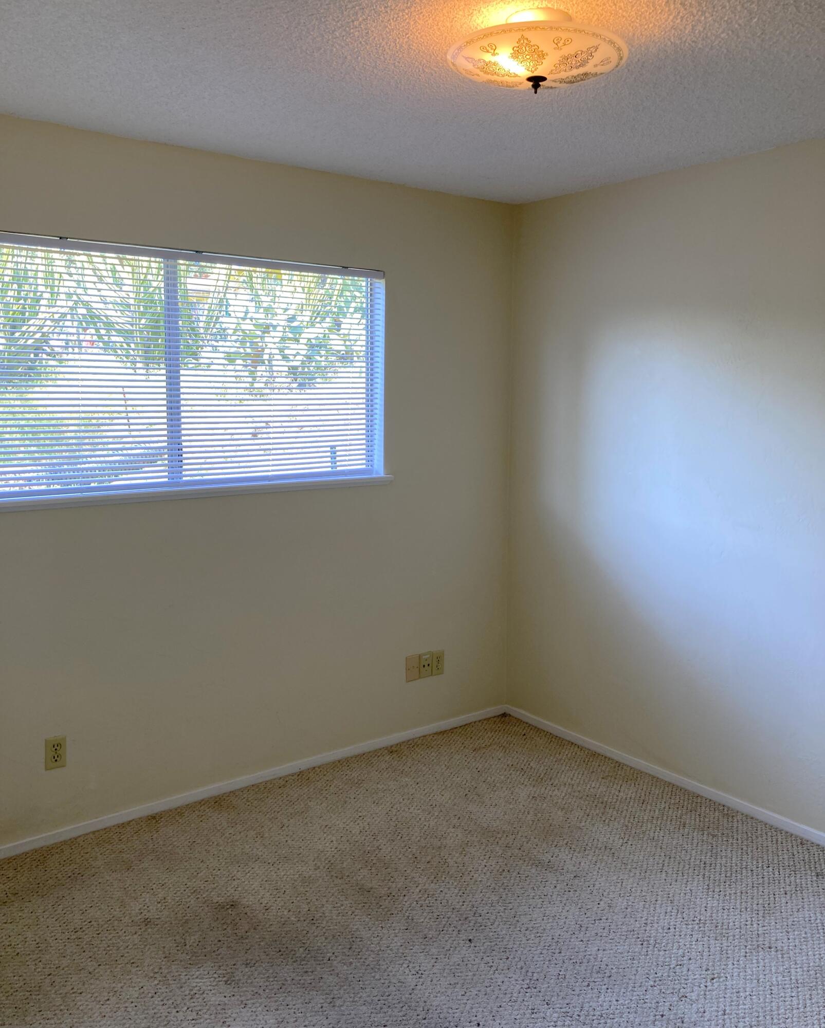 43669 Skyline Dr, Three Rivers, CA 93271