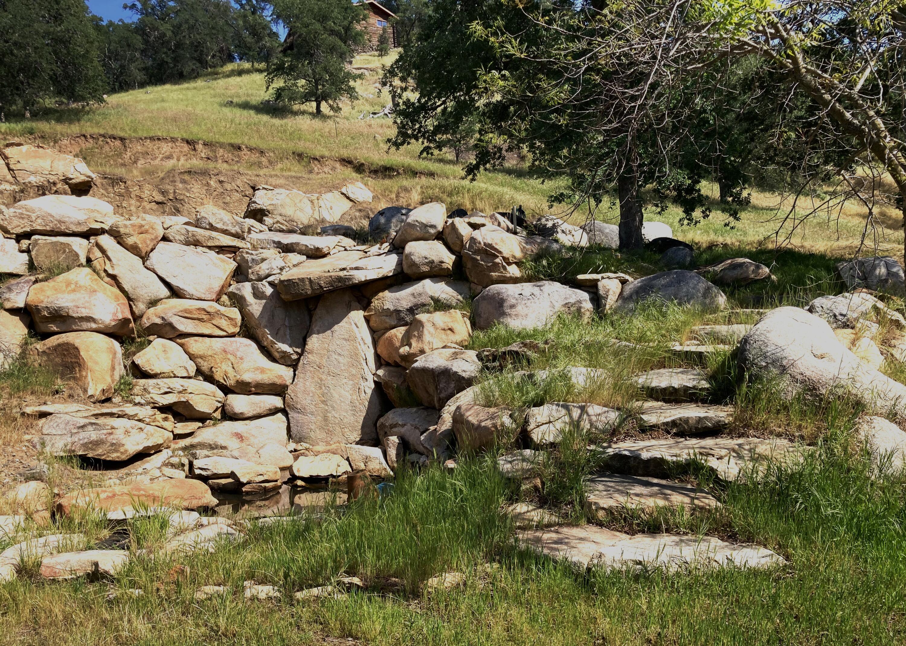 43669 Skyline Dr, Three Rivers, CA 93271