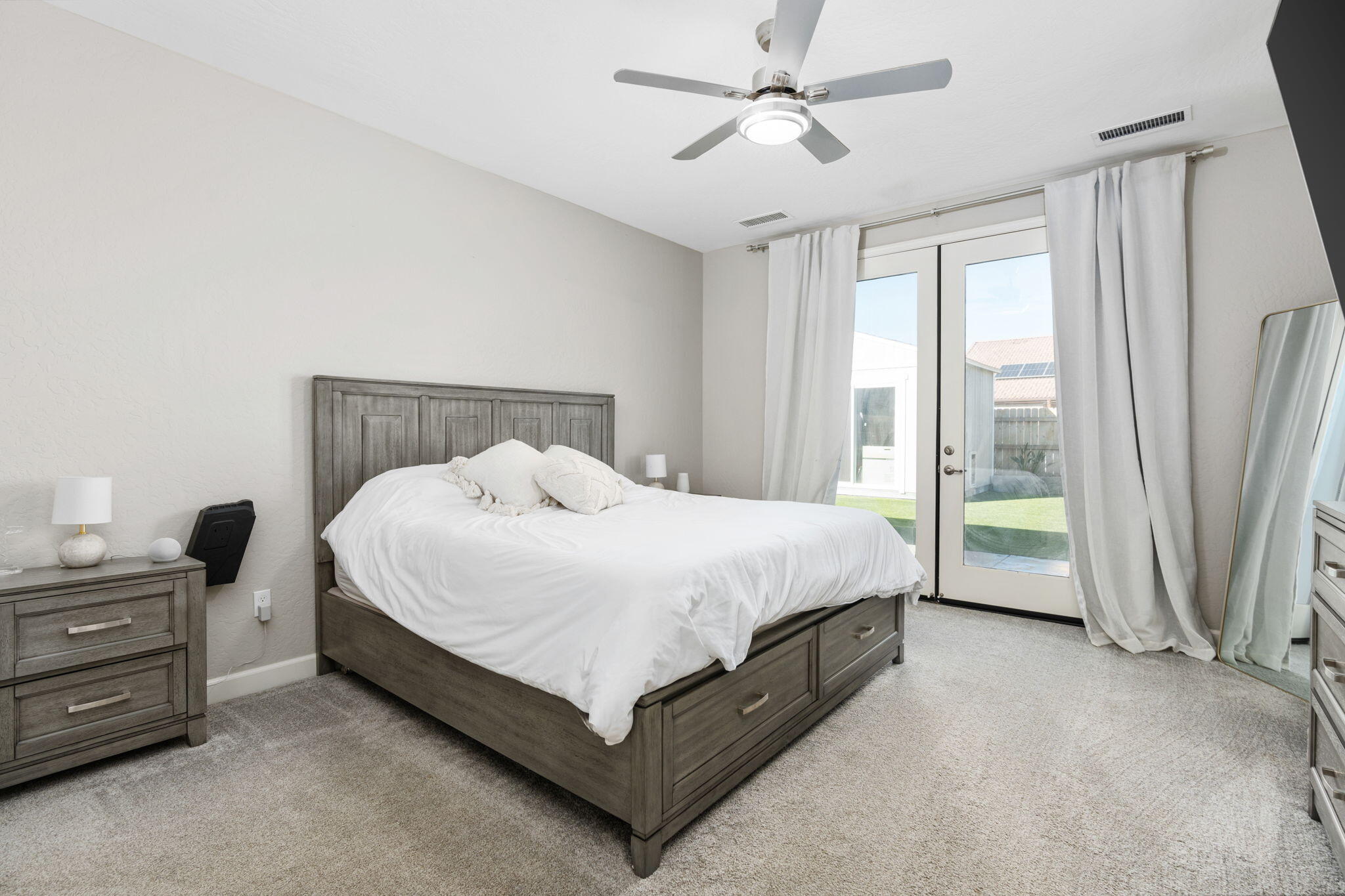 2124 Cortner St, Hanford, CA 93230