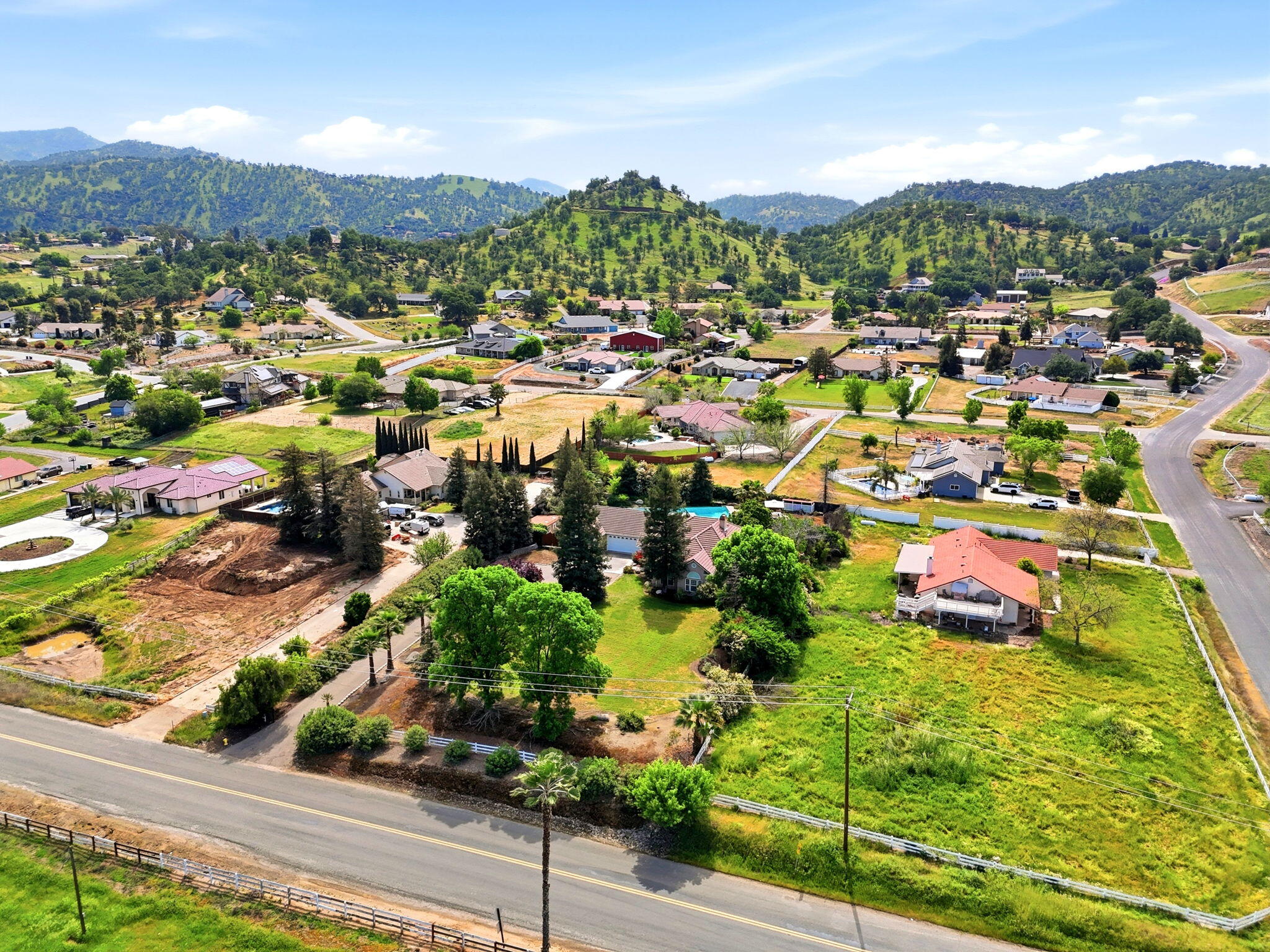 32265 Pleasant Oak Dr, Springville, CA 93265