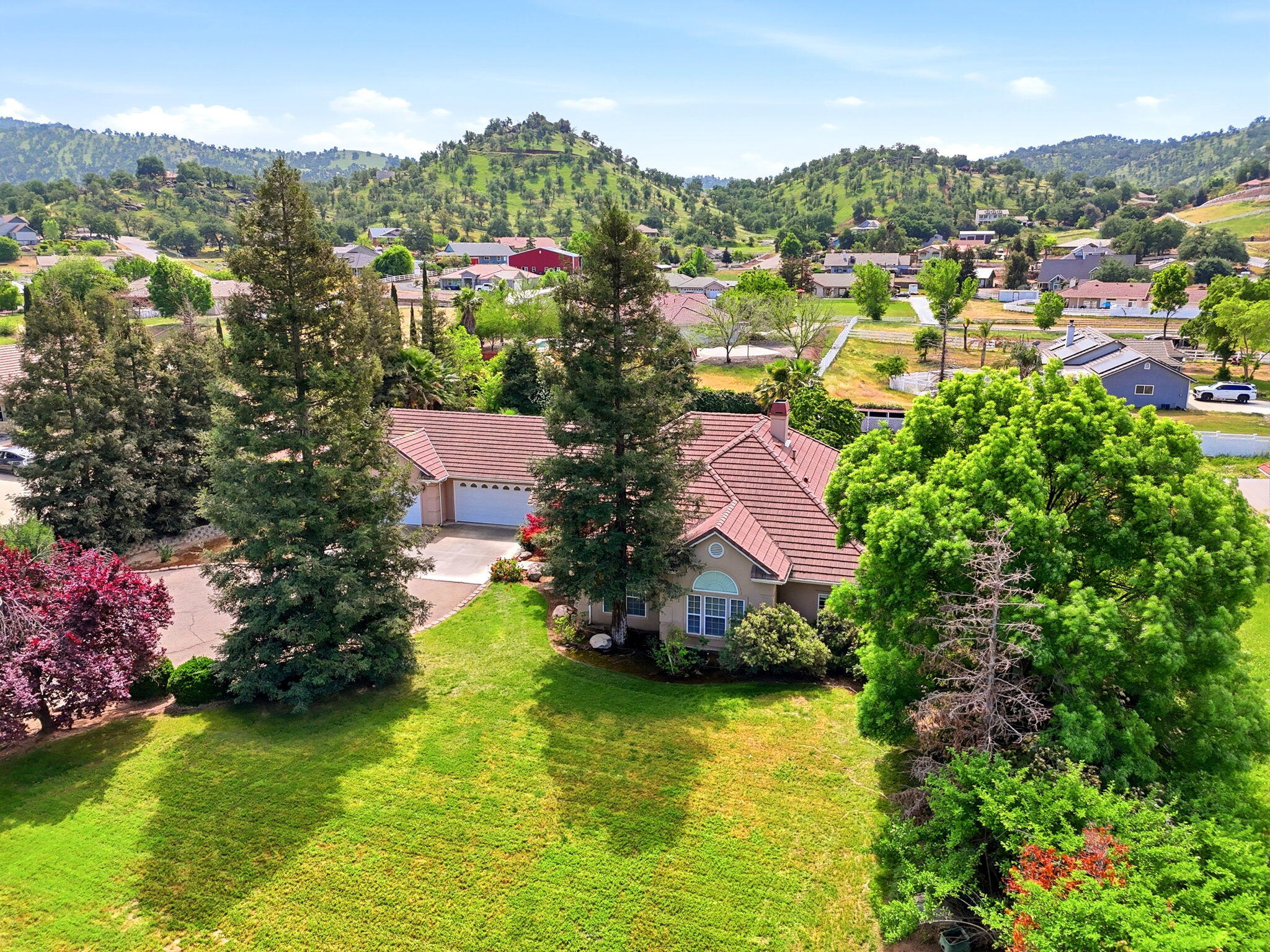 32265 Pleasant Oak Dr, Springville, CA 93265