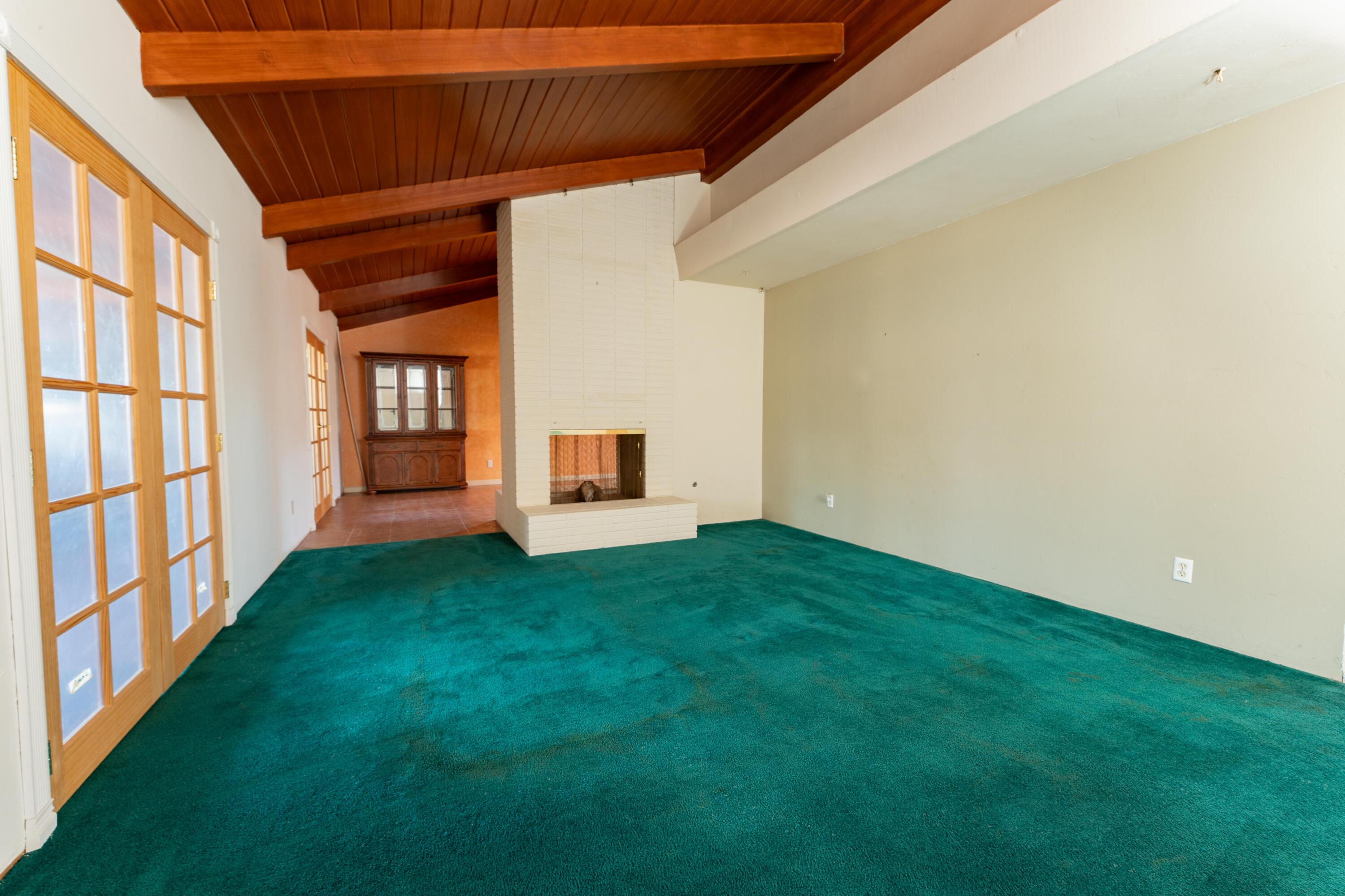 1817 8th Ave, Delano, CA 93215