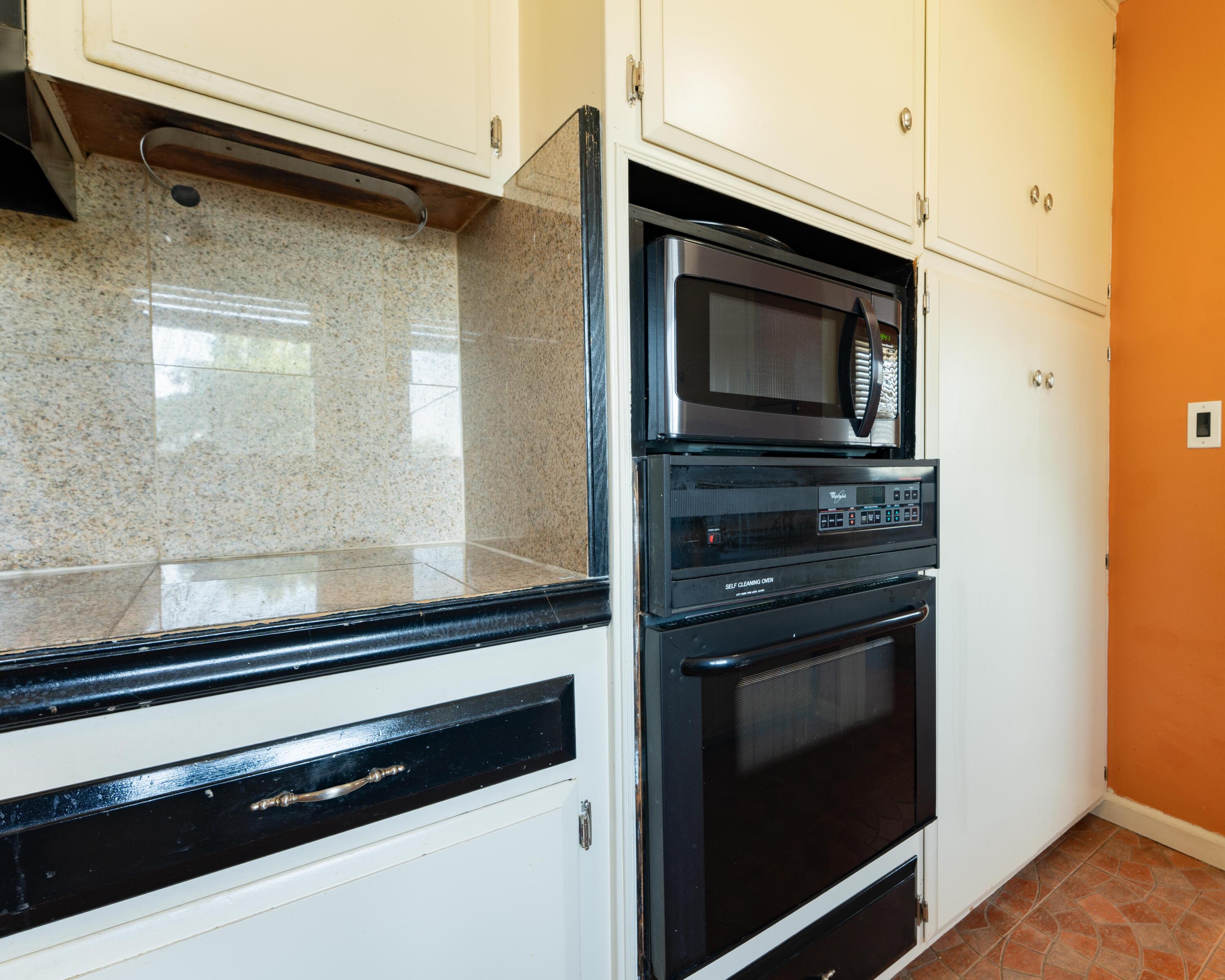 1817 8th Ave, Delano, CA 93215