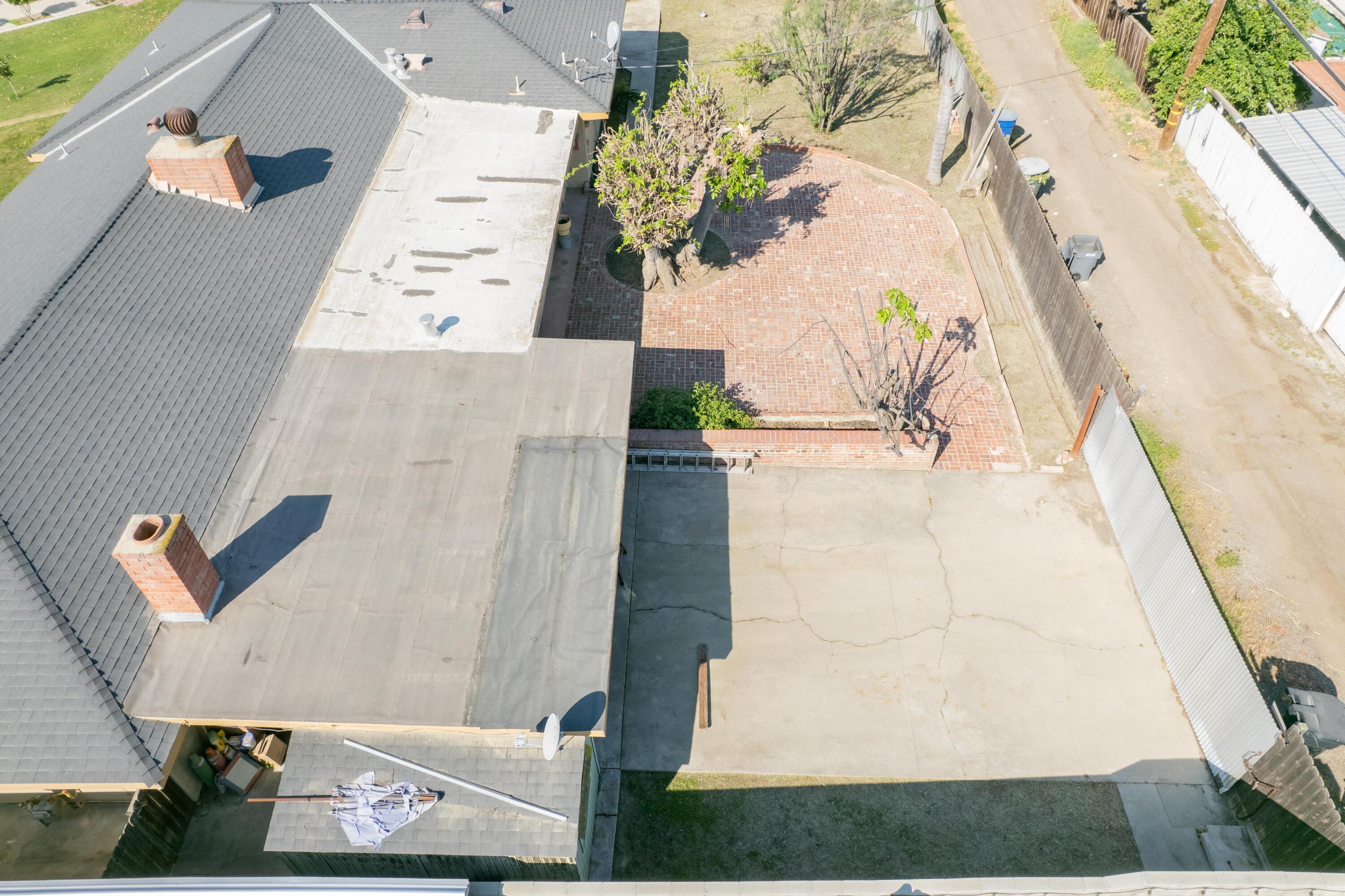 1817 8th Ave, Delano, CA 93215