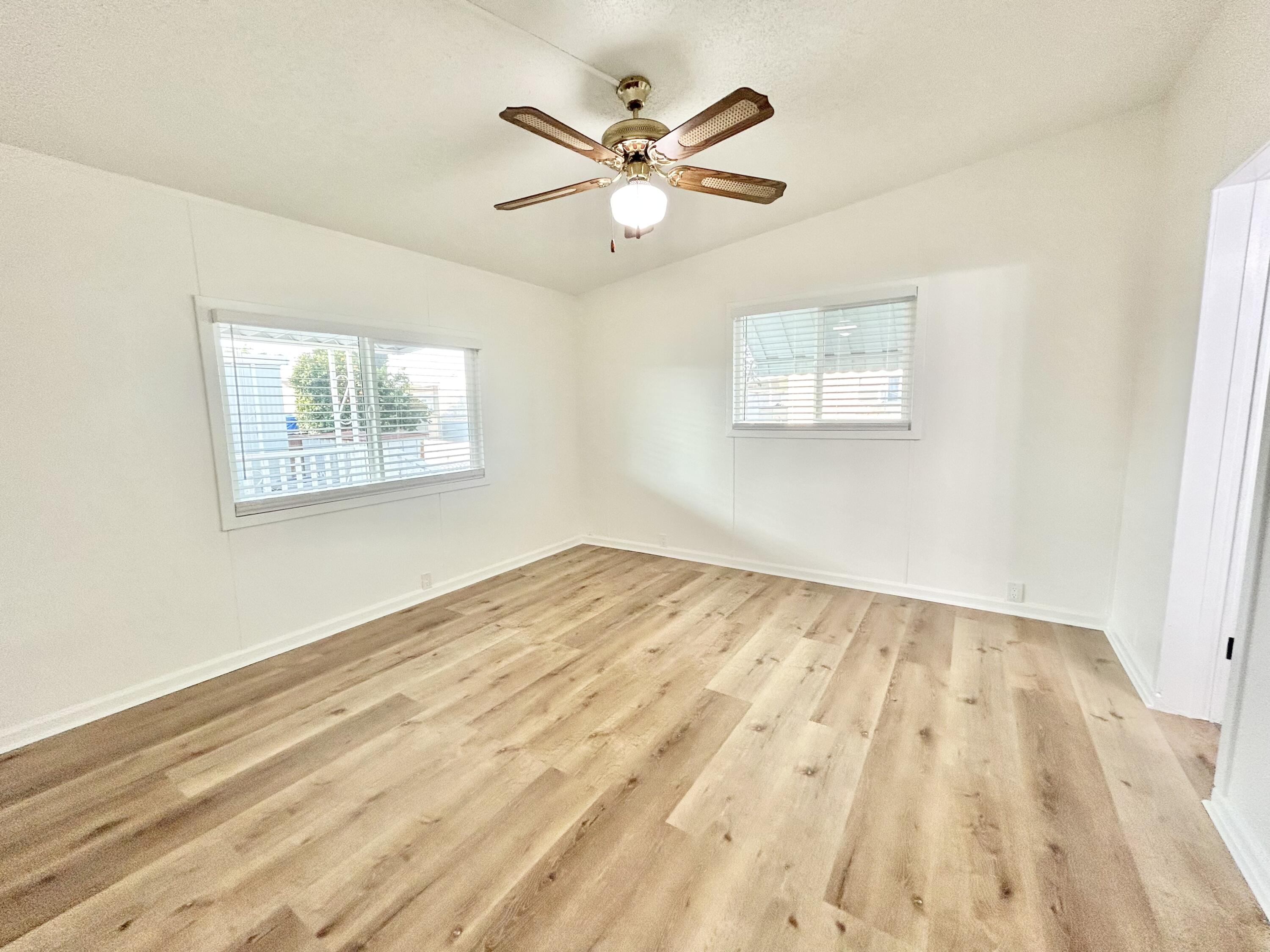 415 N Akers St, Visalia, CA 93291