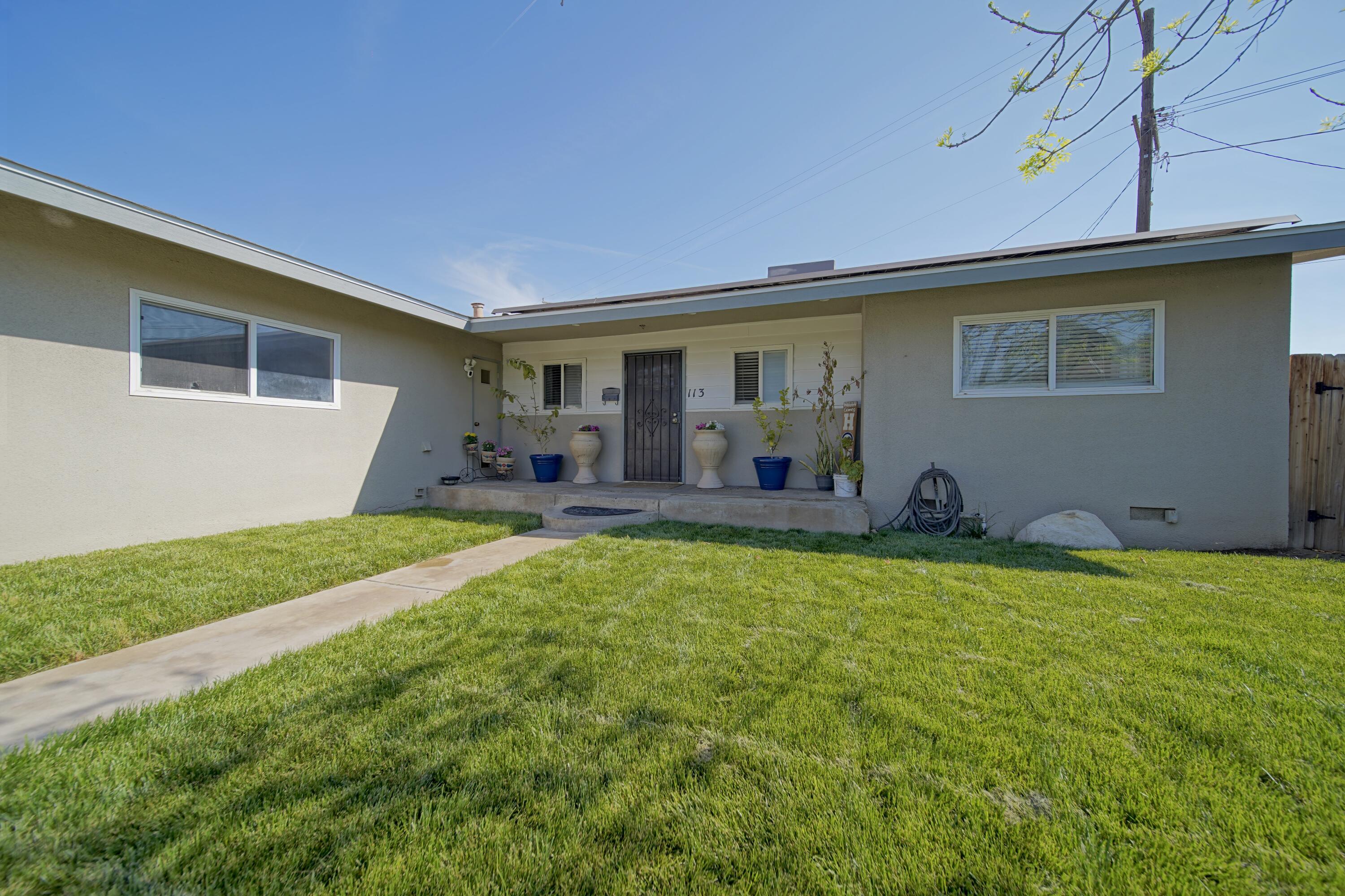 113 Bryant Ct, Exeter, CA 93221