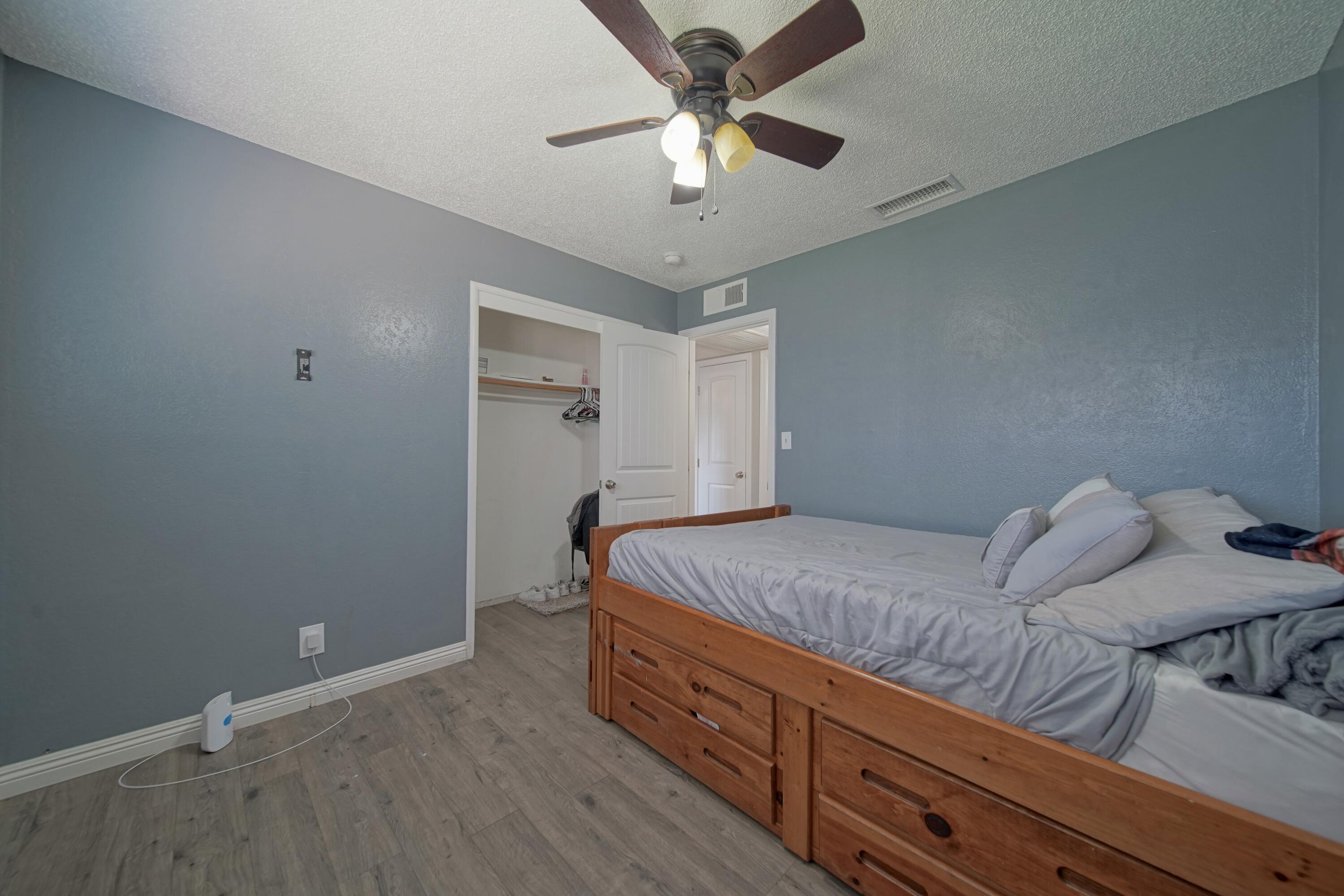 113 Bryant Ct, Exeter, CA 93221