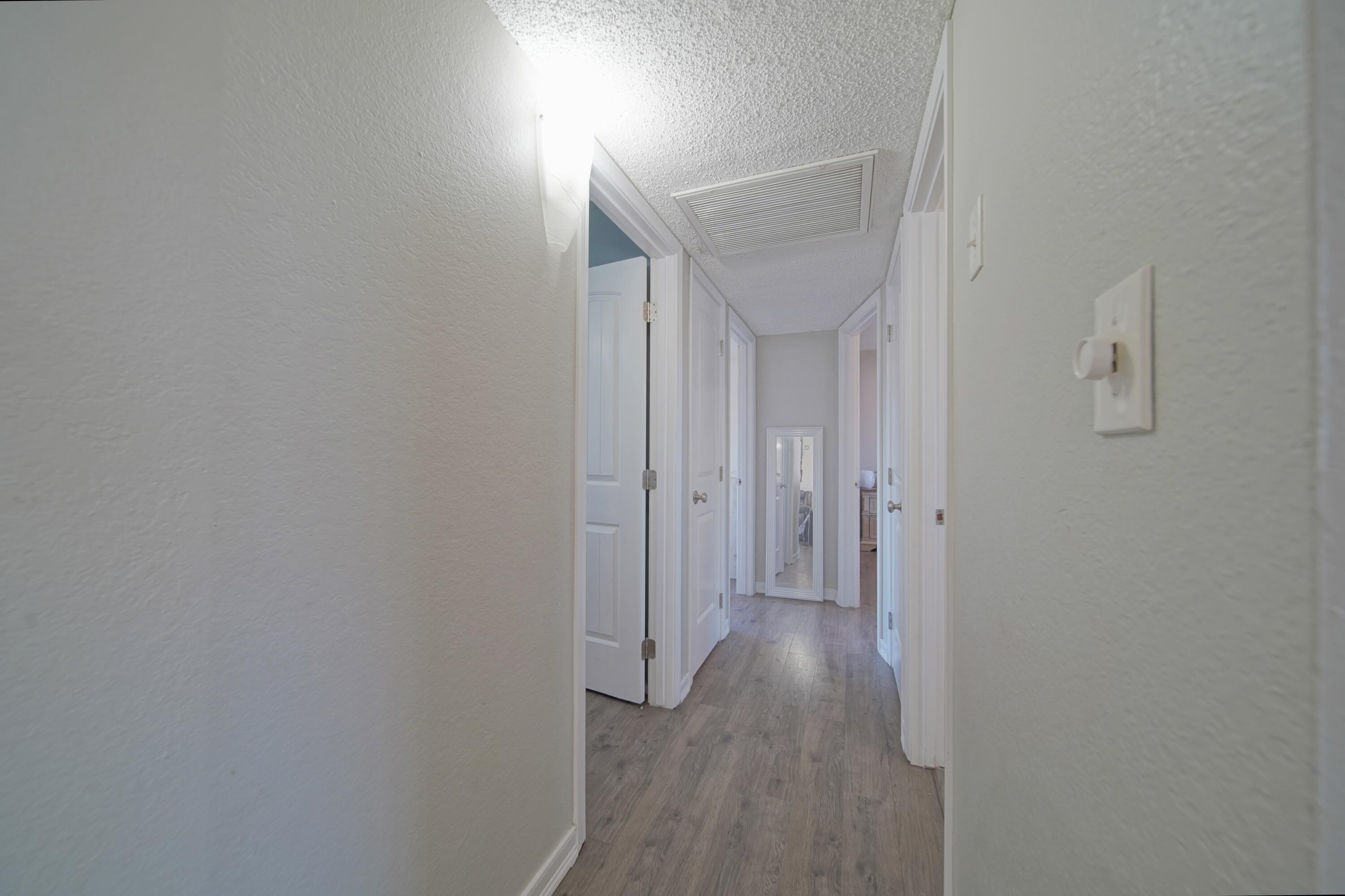 113 Bryant Ct, Exeter, CA 93221