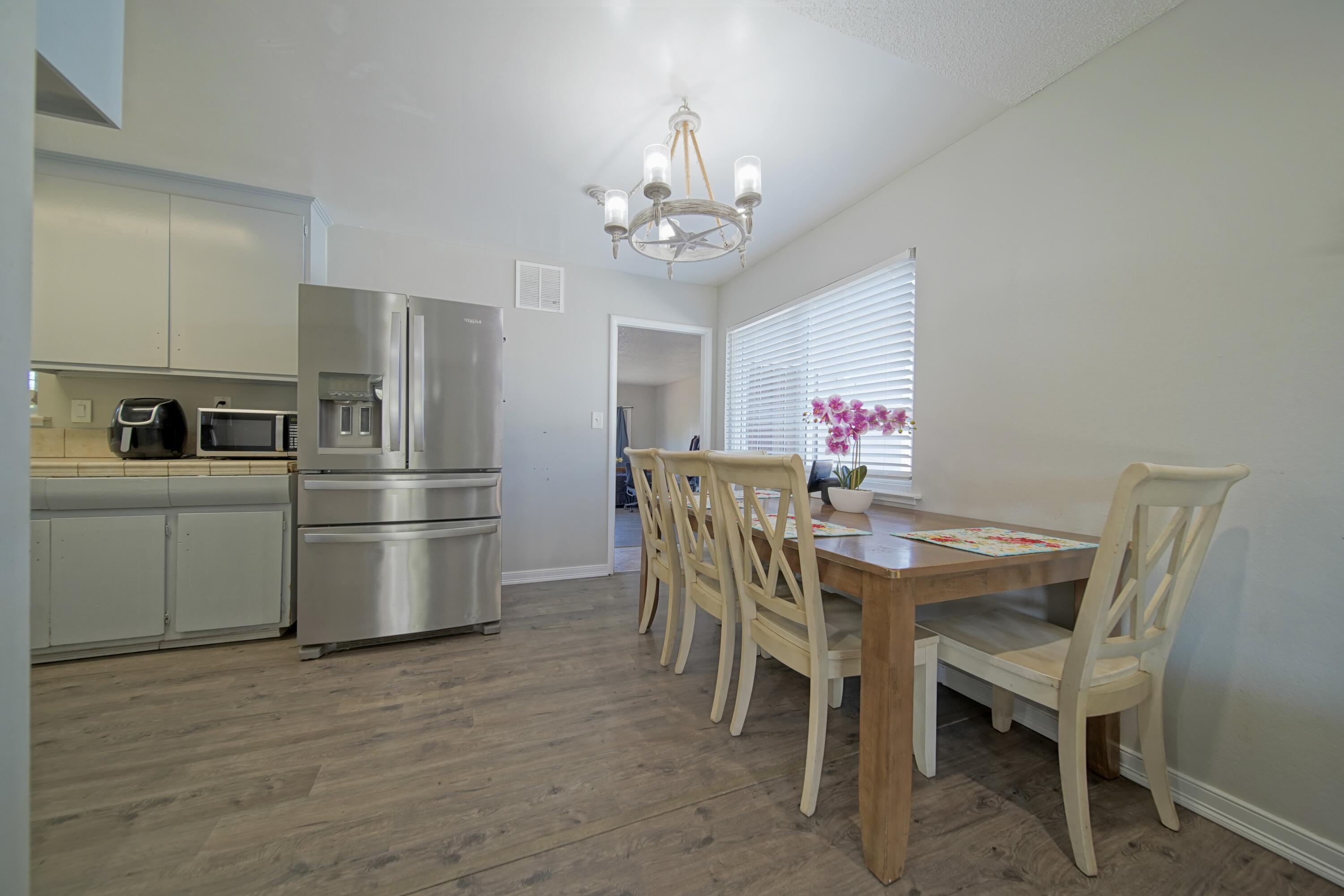 113 Bryant Ct, Exeter, CA 93221