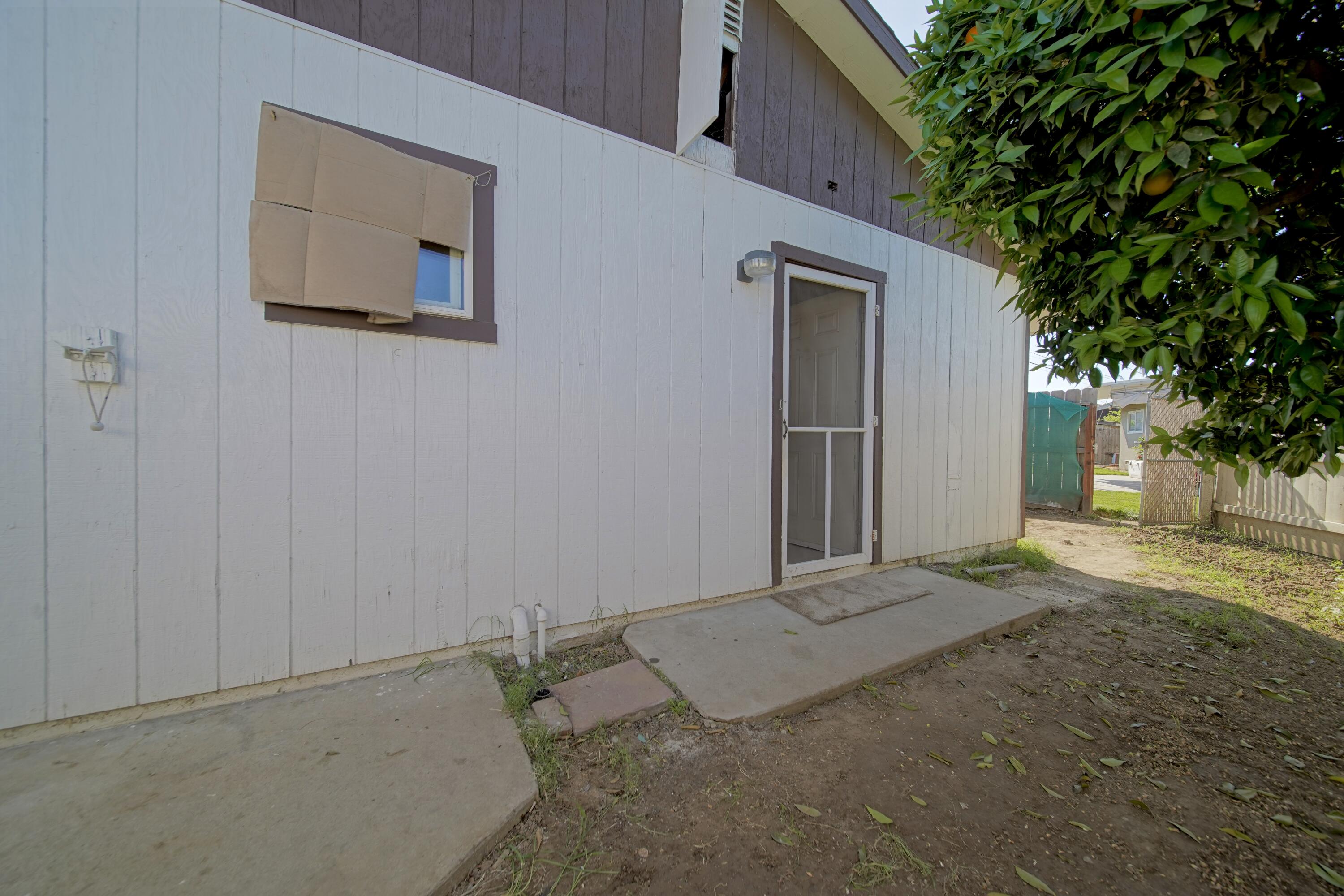 113 Bryant Ct, Exeter, CA 93221