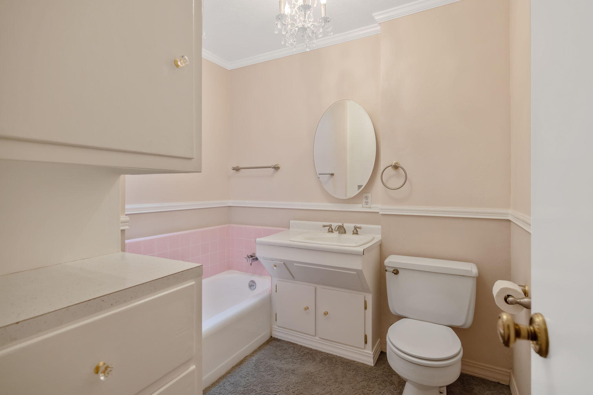 1714 N Blythe Ave, Fresno, CA 93722