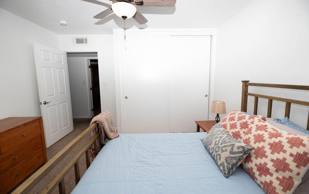 14892 Lipson Ave, Visalia, CA 93292