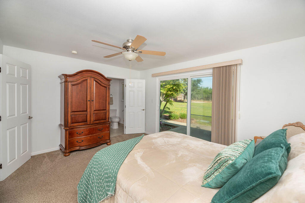 14892 Lipson Ave, Visalia, CA 93292