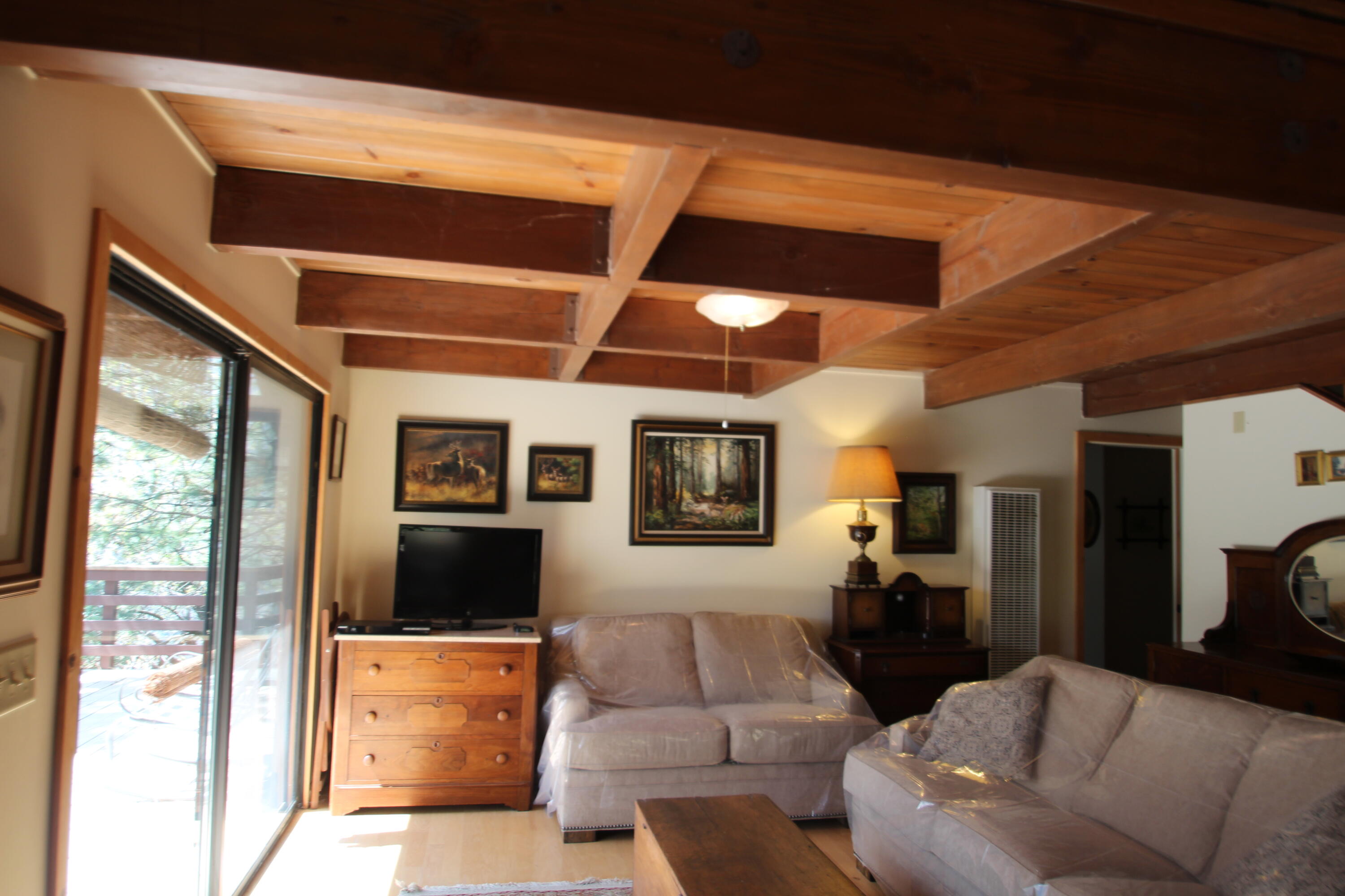 475 John Lewis Dr, Pierpoint Springs, CA 93265