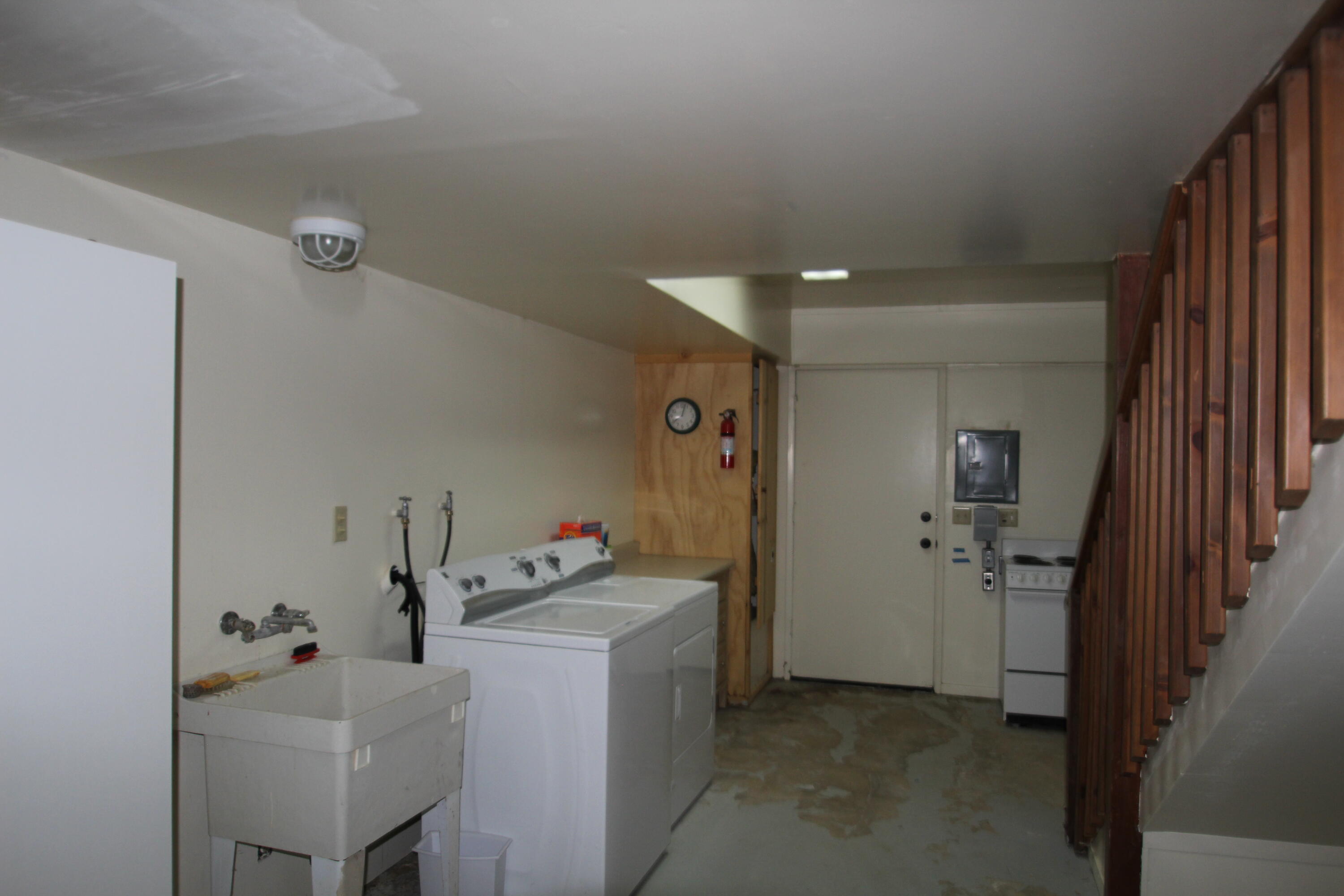 475 John Lewis Dr, Pierpoint Springs, CA 93265