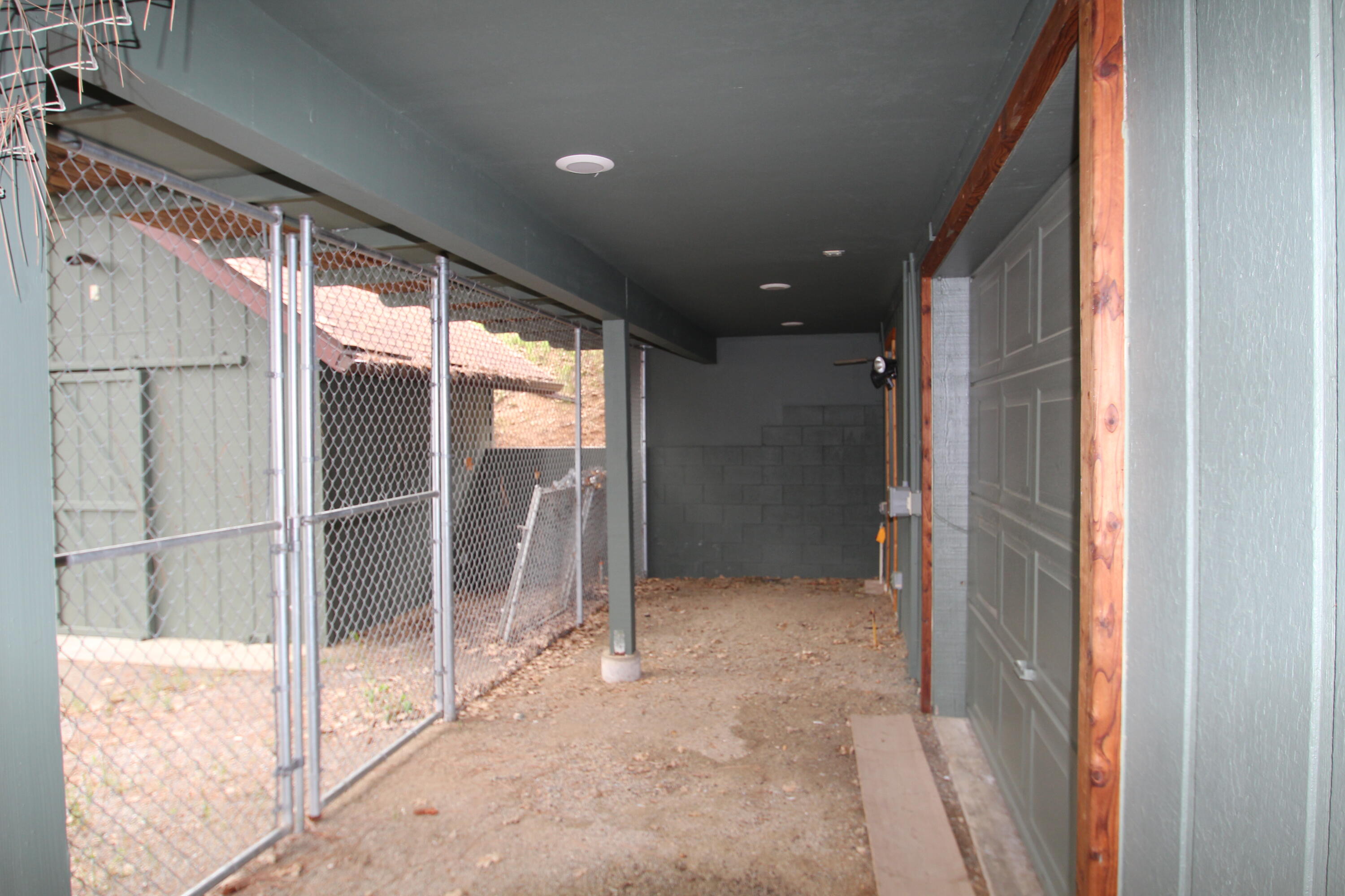 475 John Lewis Dr, Pierpoint Springs, CA 93265